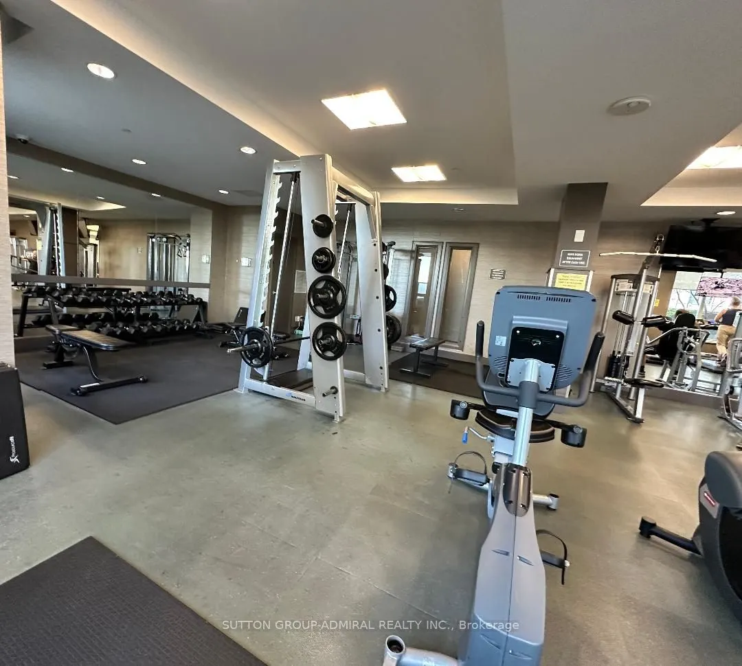 7161 Yonge Street #1728