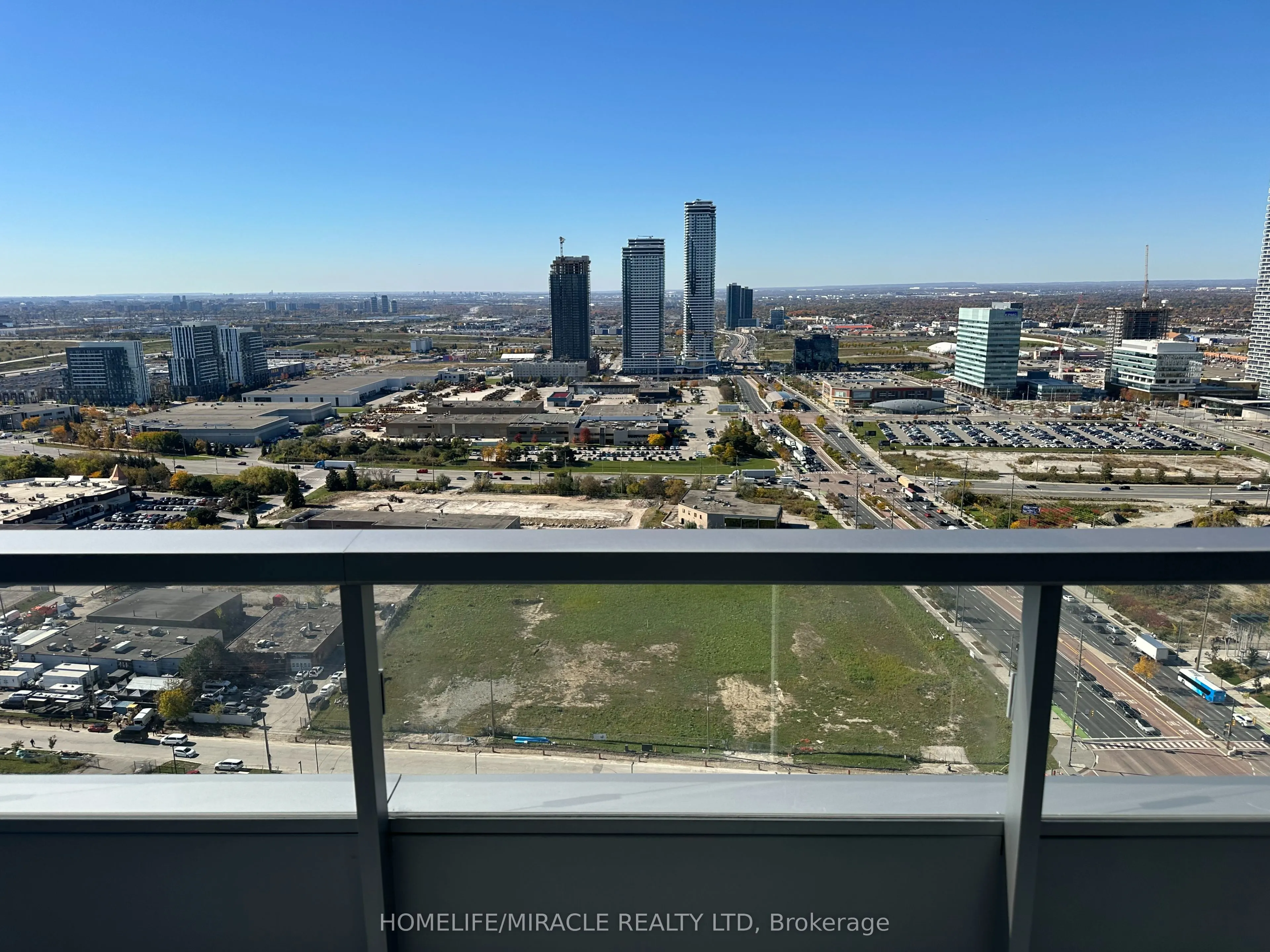 21 Meadowdale Road #2702