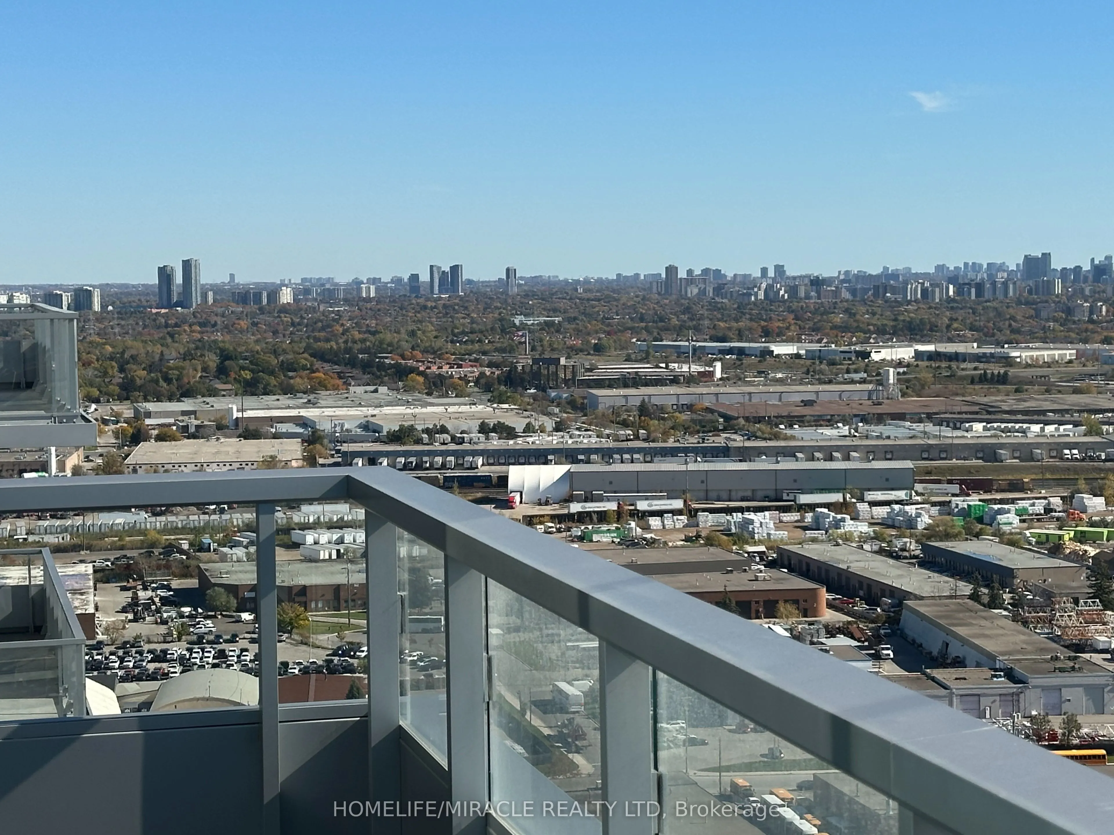 21 Meadowdale Road #2702