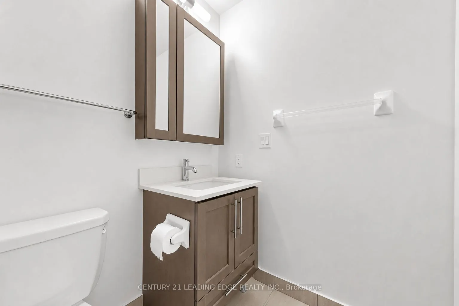 65 Oneida Crescent #801