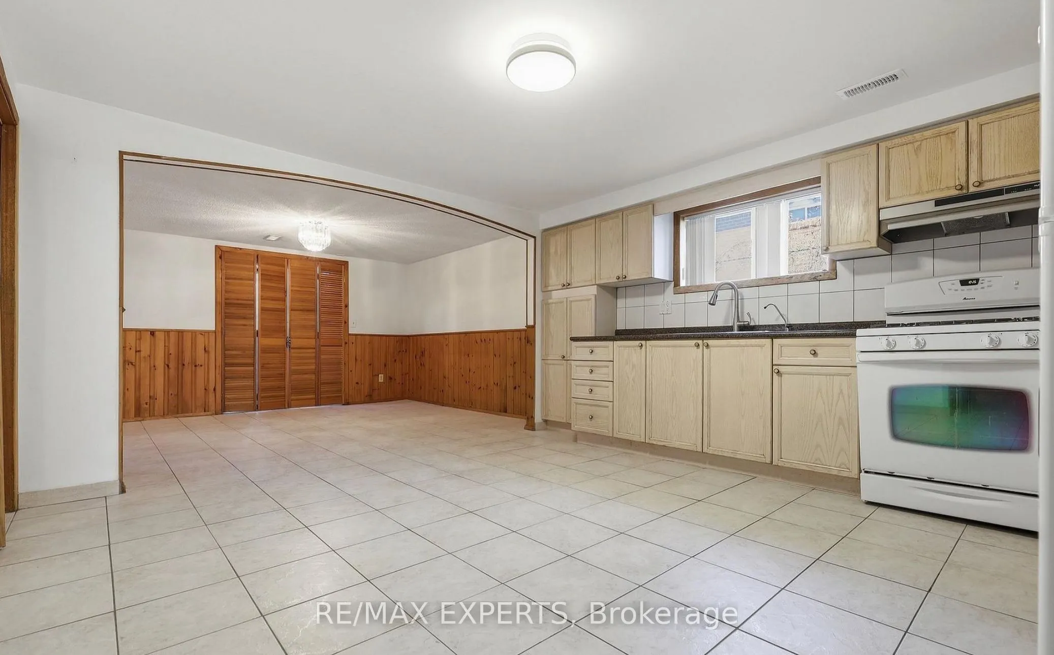 228 Andrew Park #Bsmt