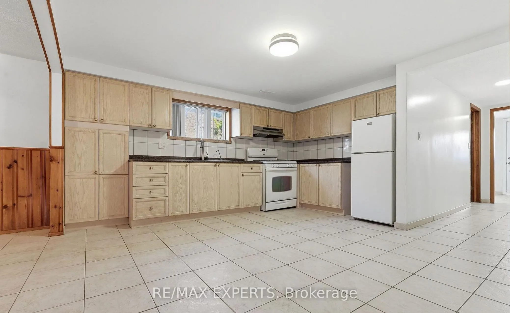 228 Andrew Park #Bsmt
