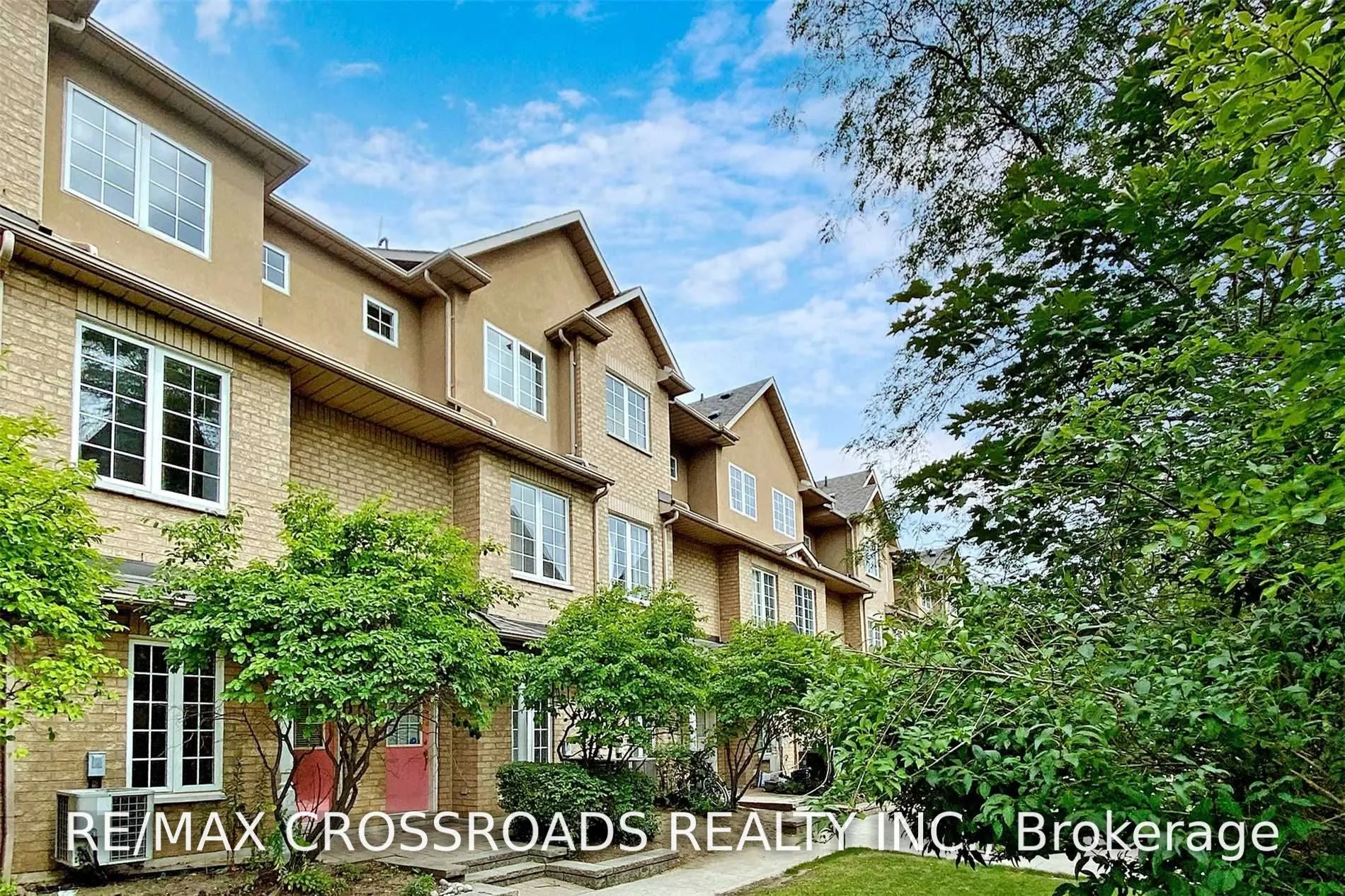 22 St Moritz Way #9