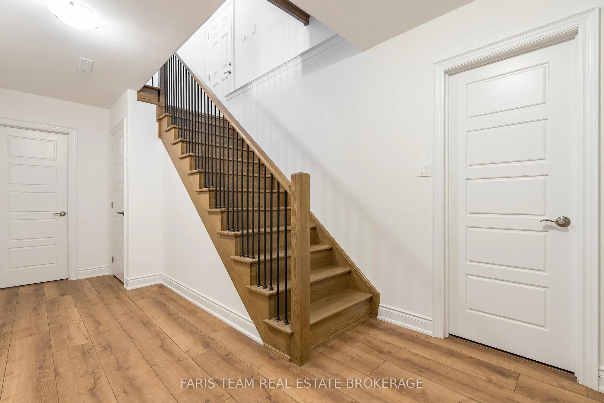 63 Wood Crescent