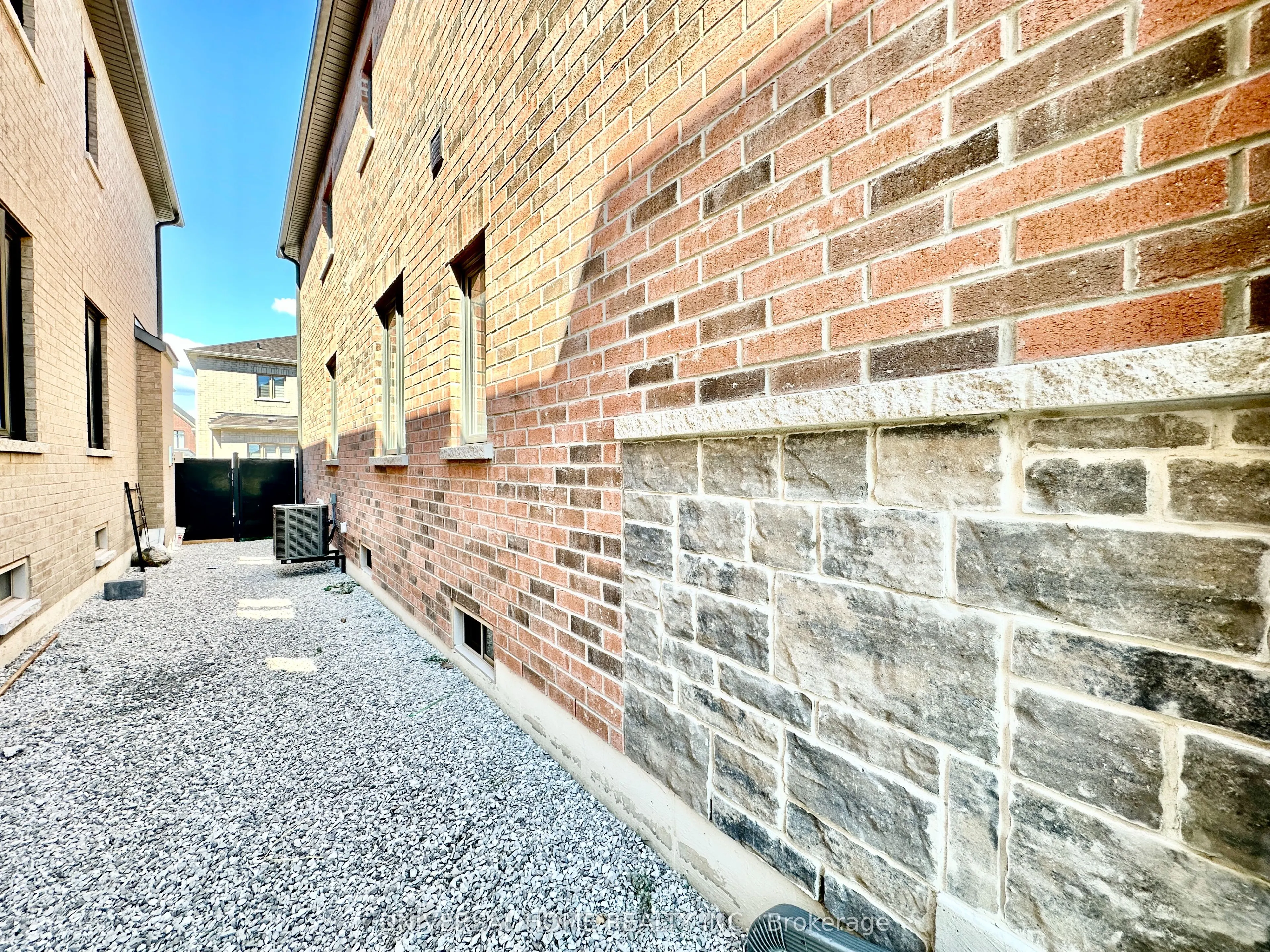152 Mckean Drive