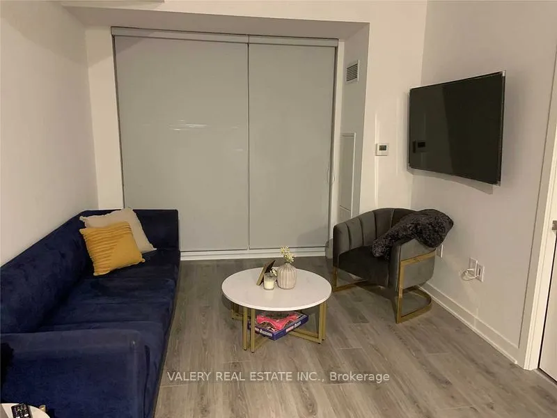 100 Eagle Rock Way #1030