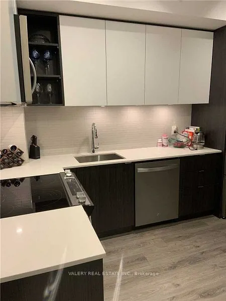 100 Eagle Rock Way #1030