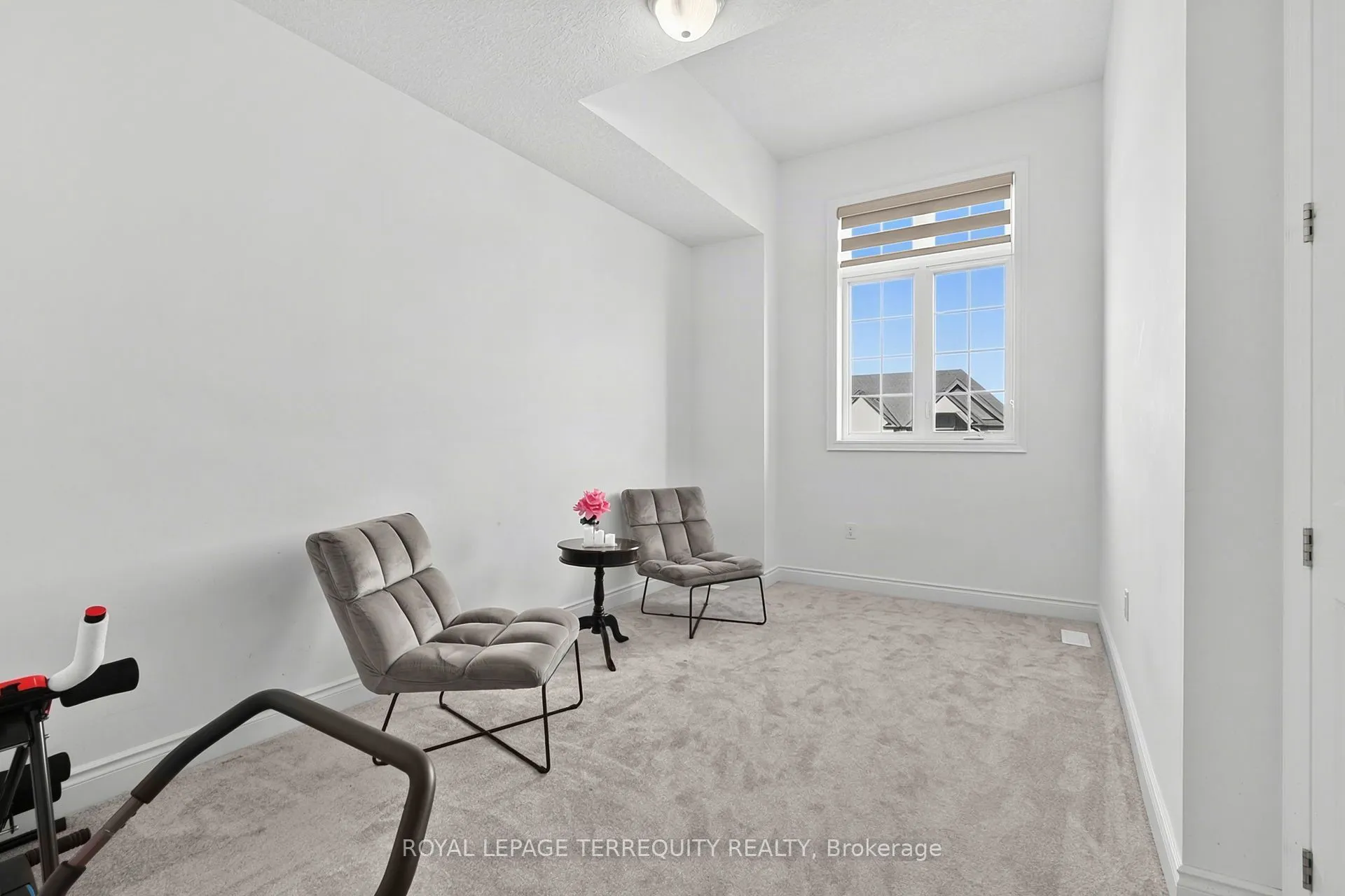 9 Kiernan Crescent N