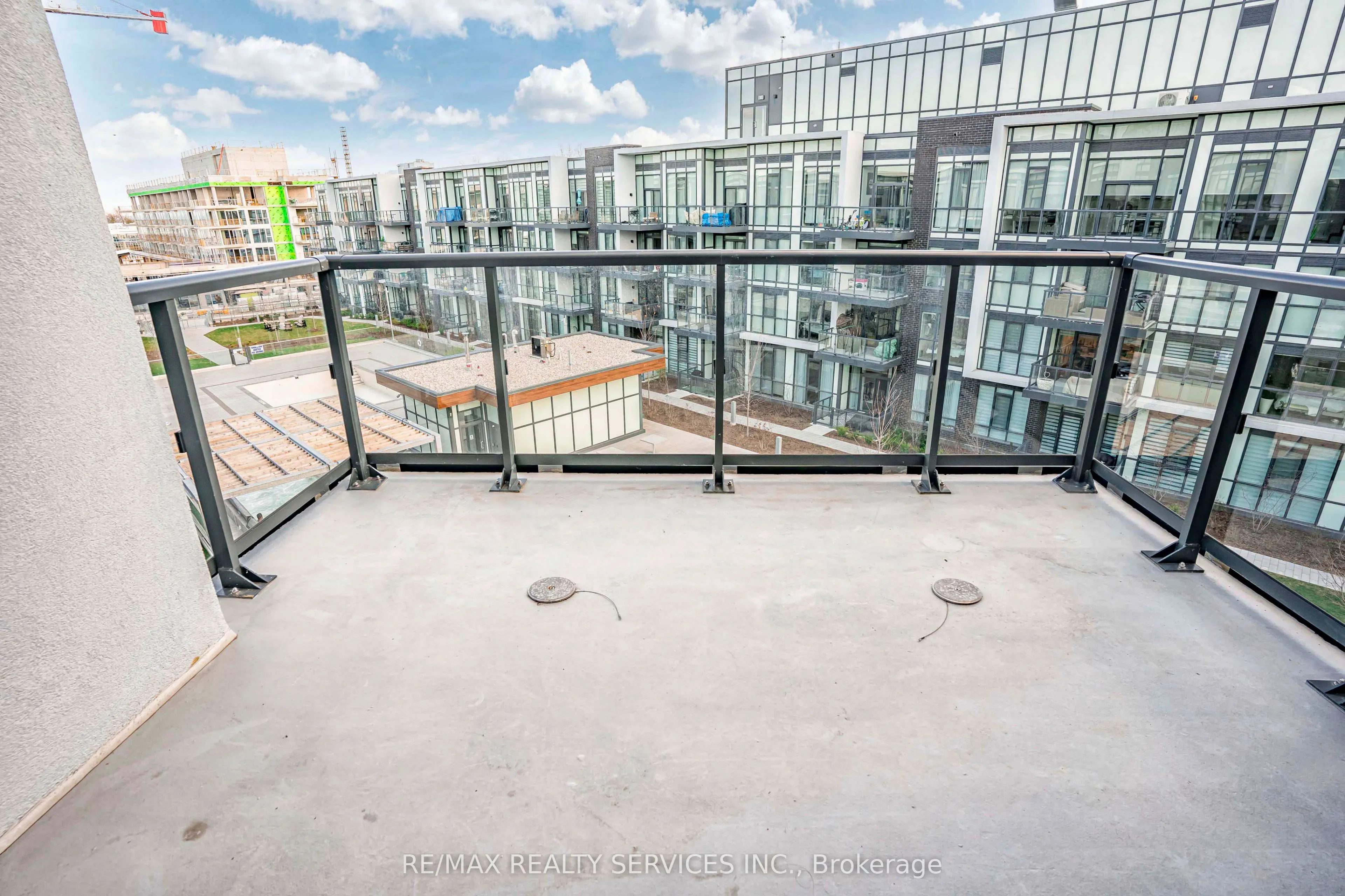 415 Sea Ray Avenue #403
