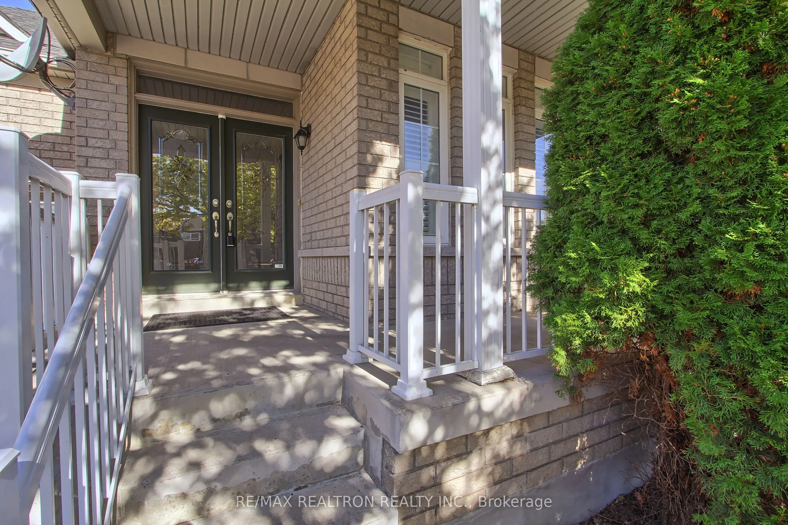 12 Victoria Wood Avenue