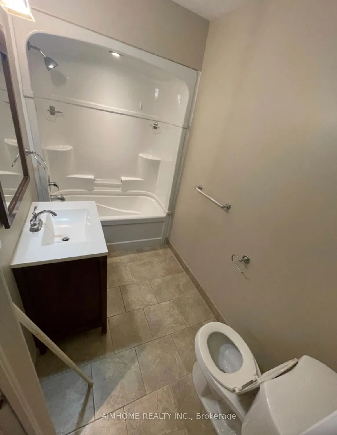 105 Holland Street E #1