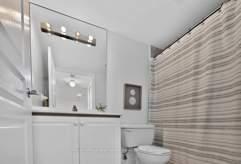 9015 Leslie Street #1002