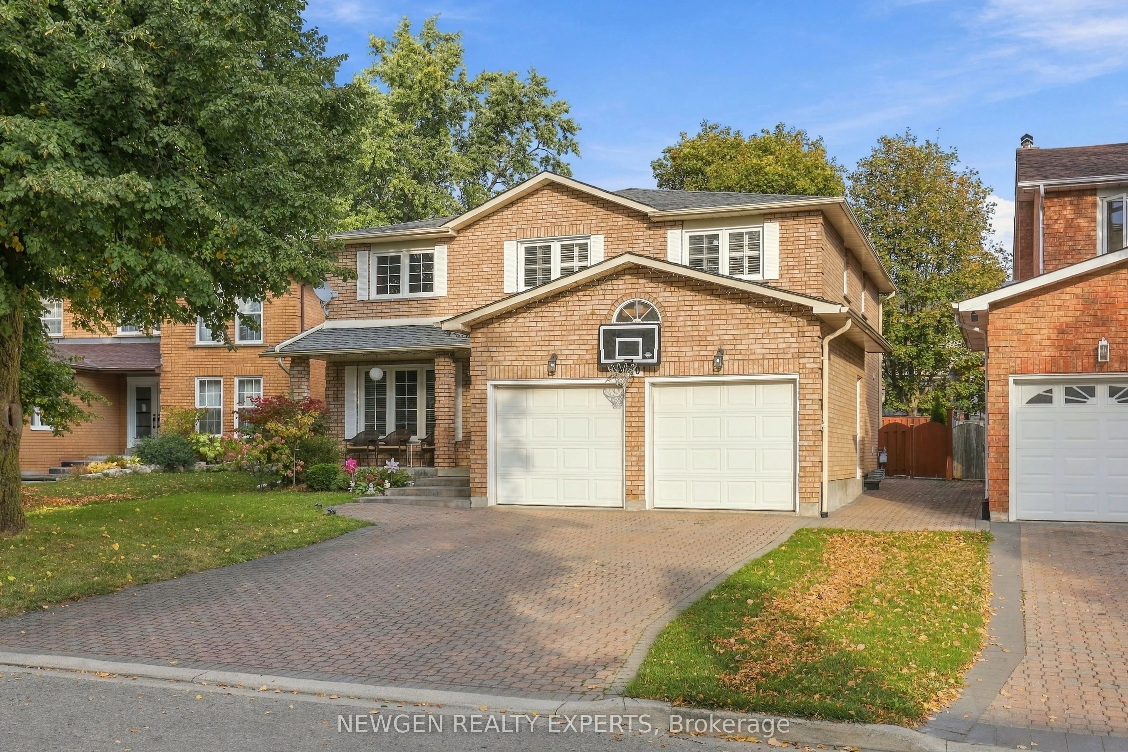 40 Foundry Crescent E