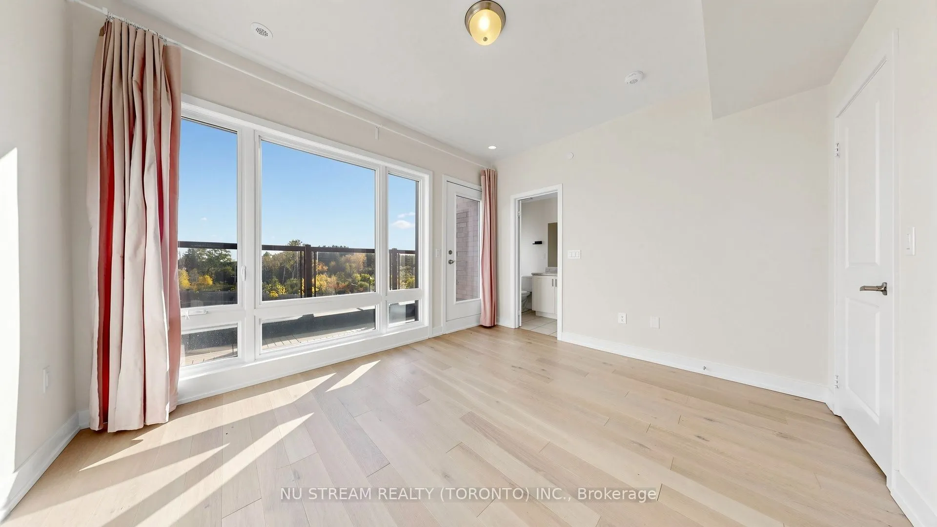 72 Ingersoll Lane