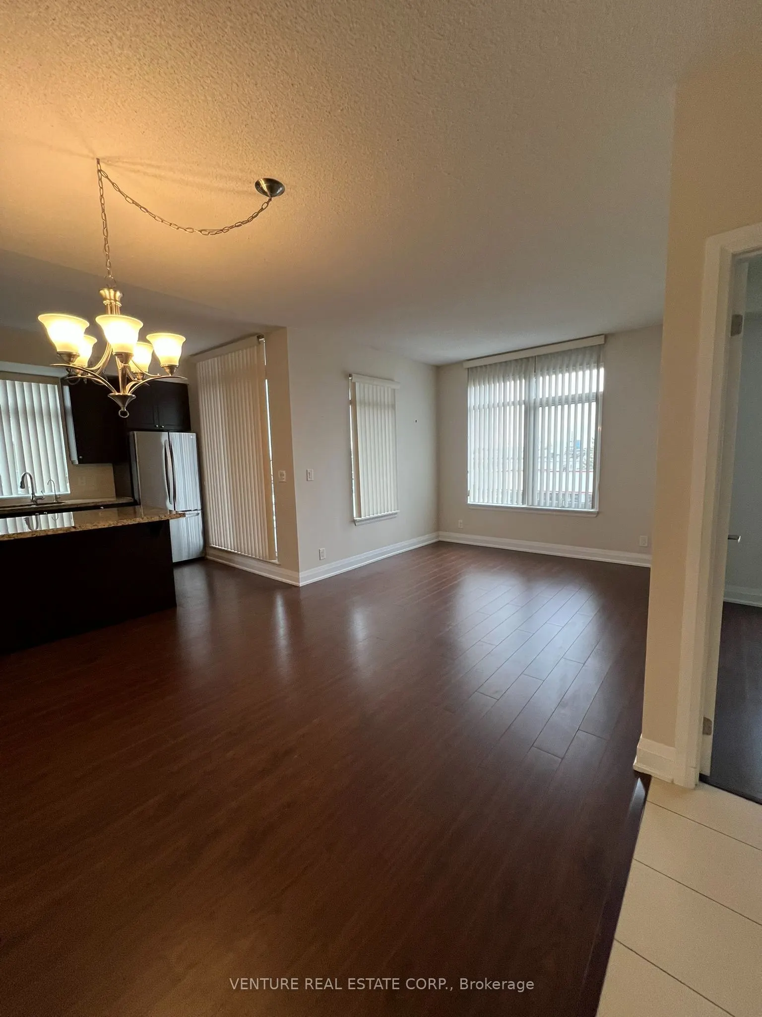 12 Woodstream Boulevard #307