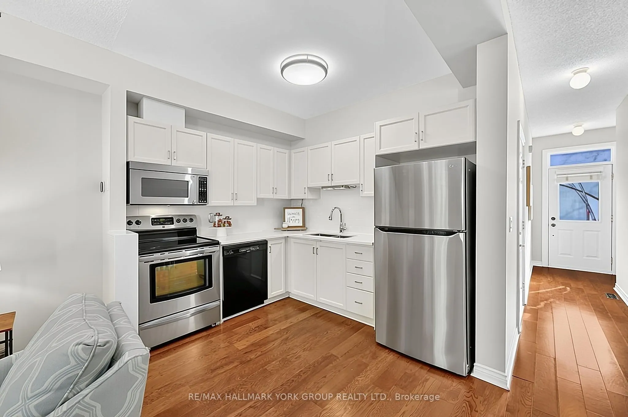 923 Creekfront Way #14