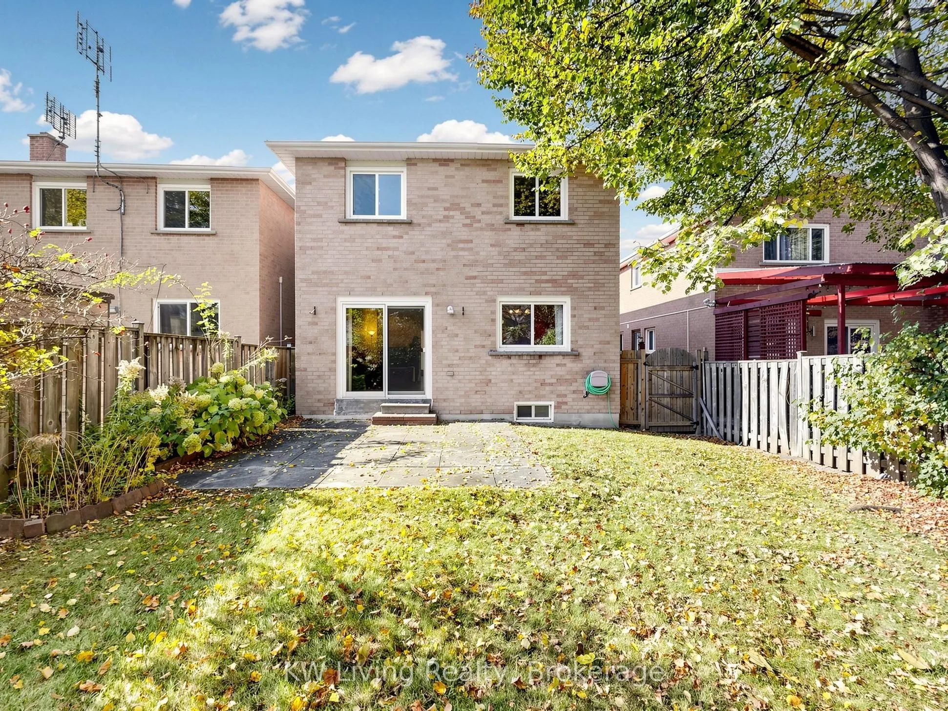 14 Burwell Crescent