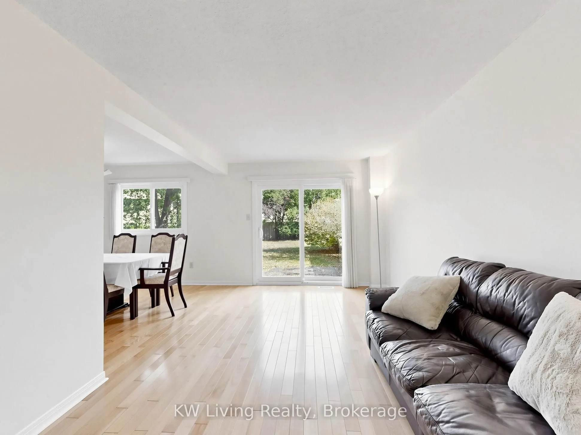14 Burwell Crescent