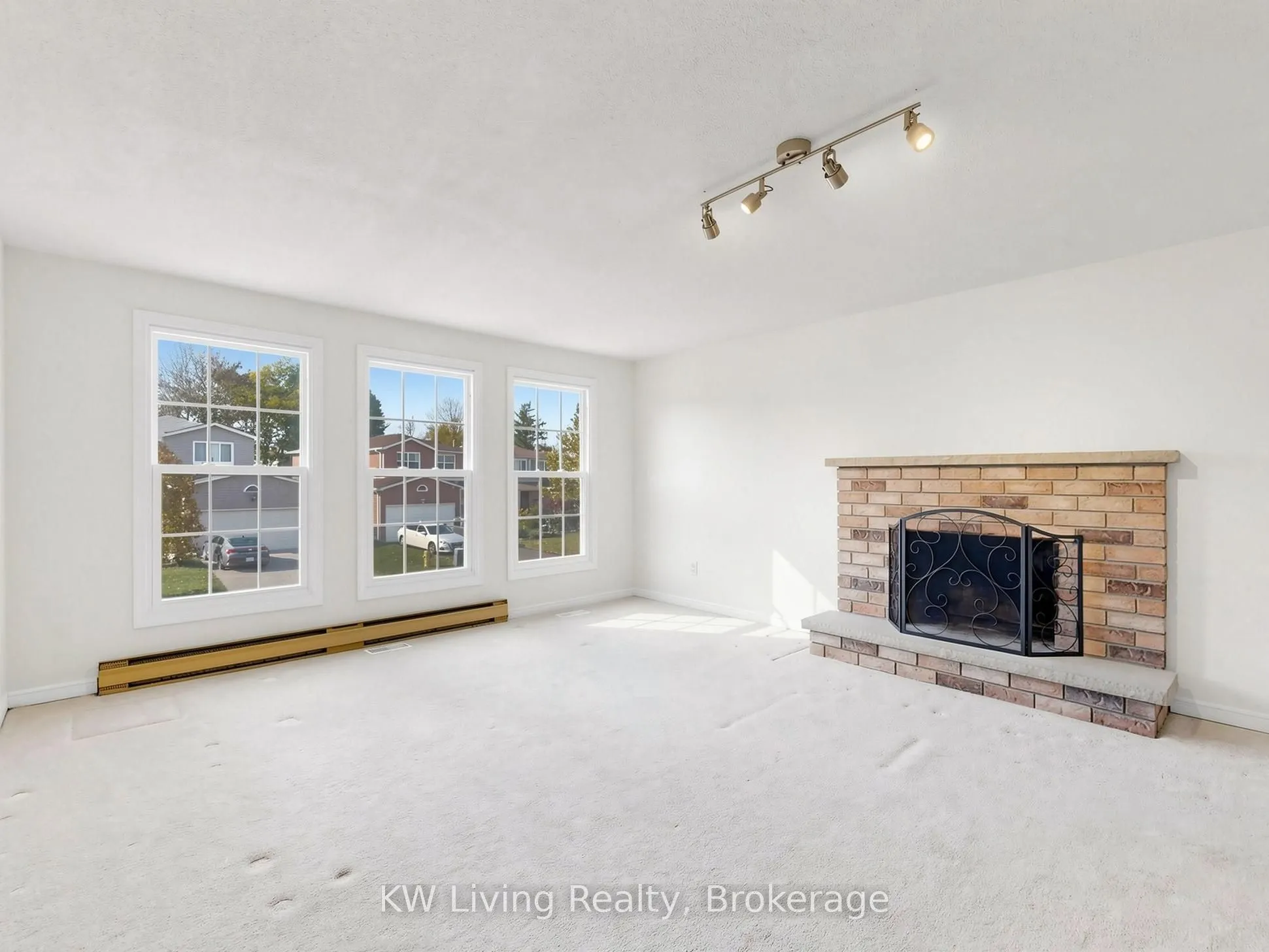 14 Burwell Crescent