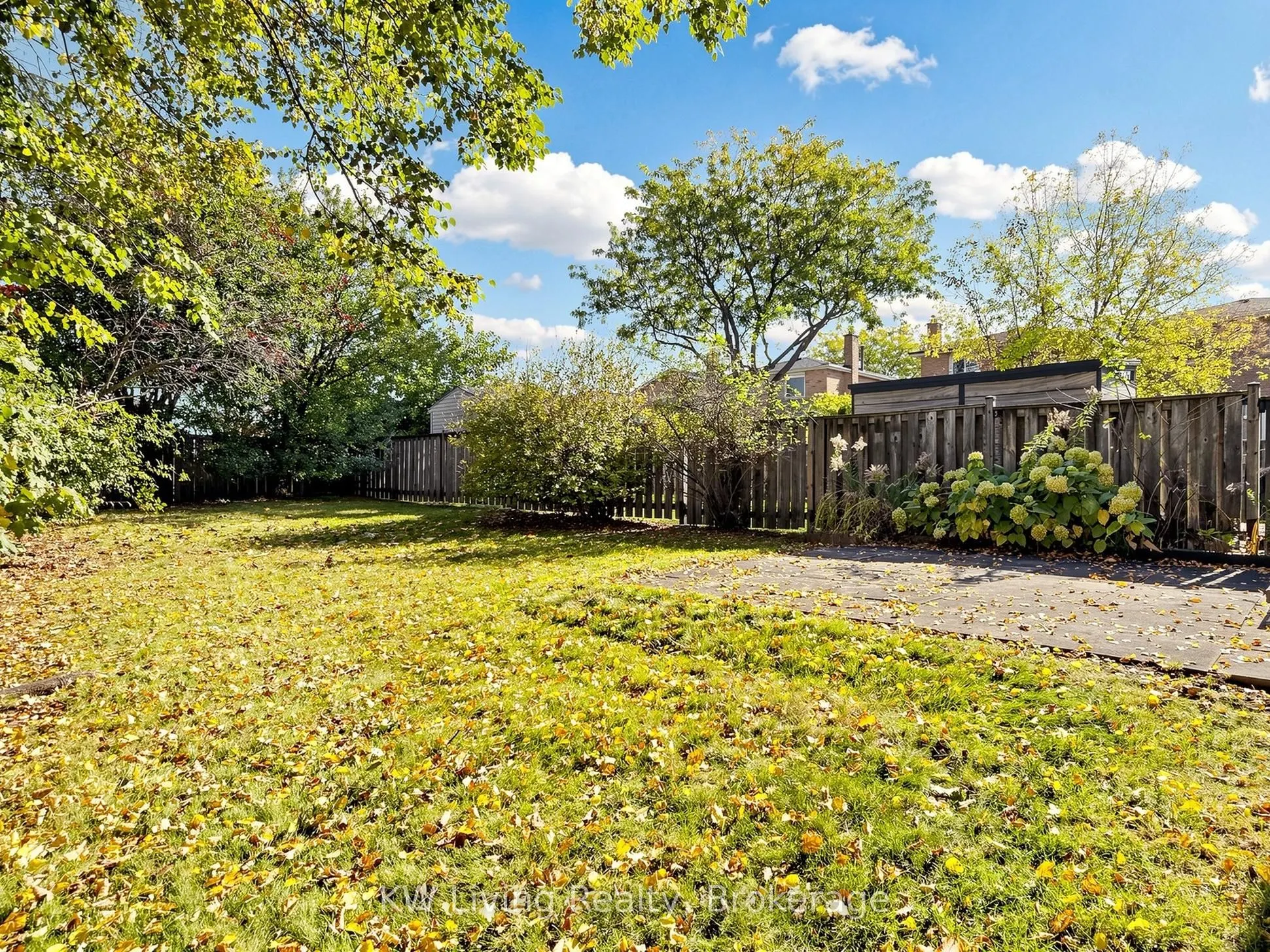 14 Burwell Crescent