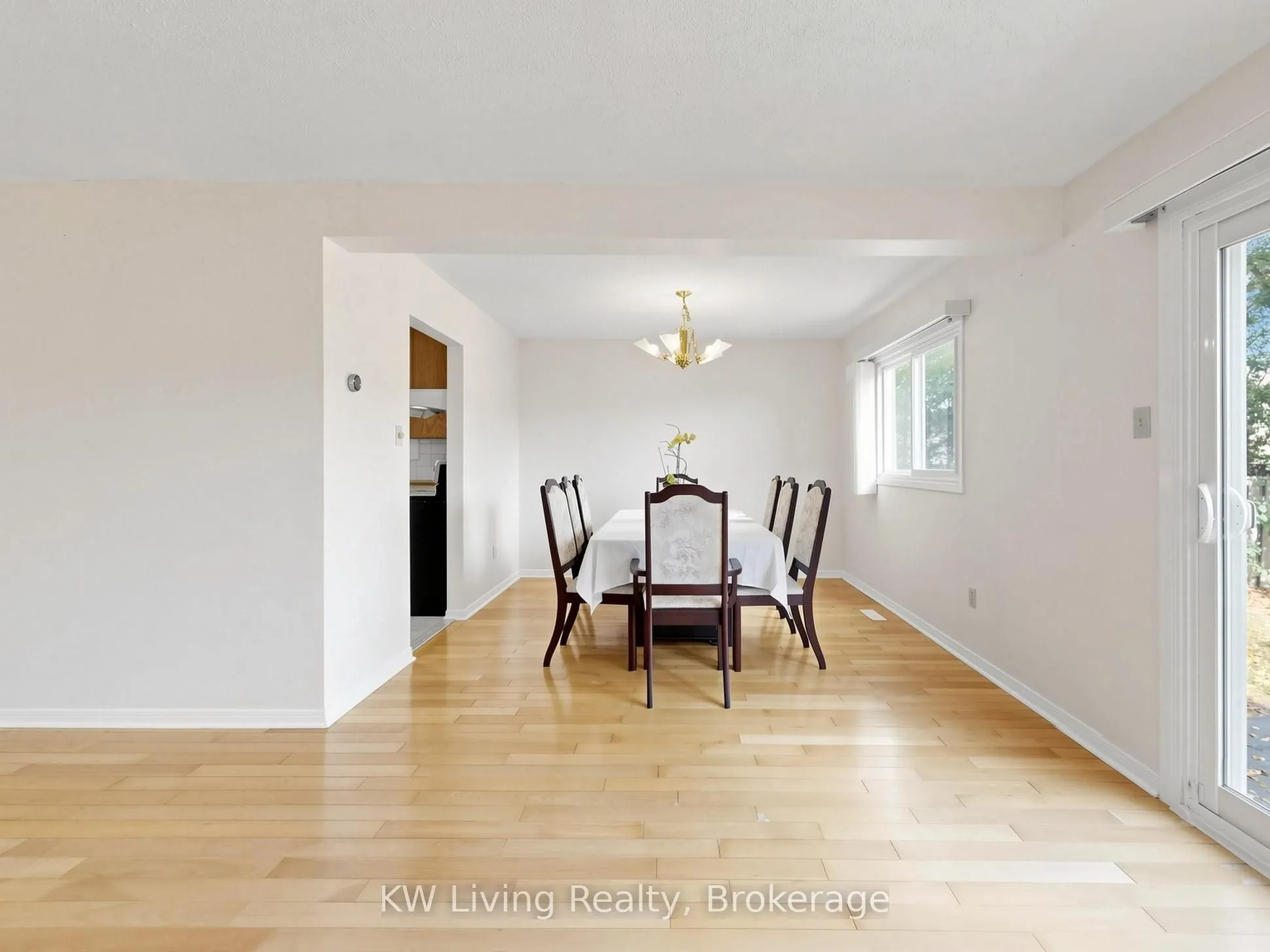 14 Burwell Crescent
