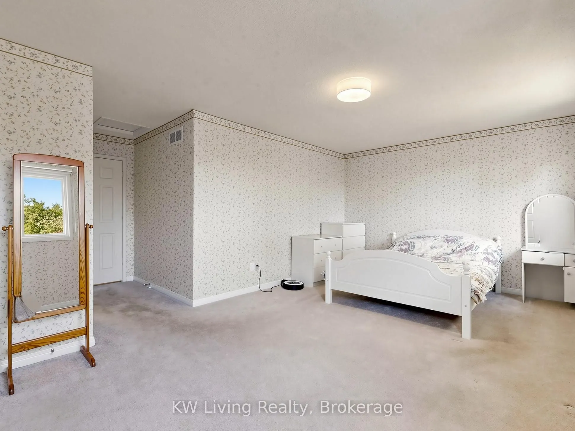 14 Burwell Crescent