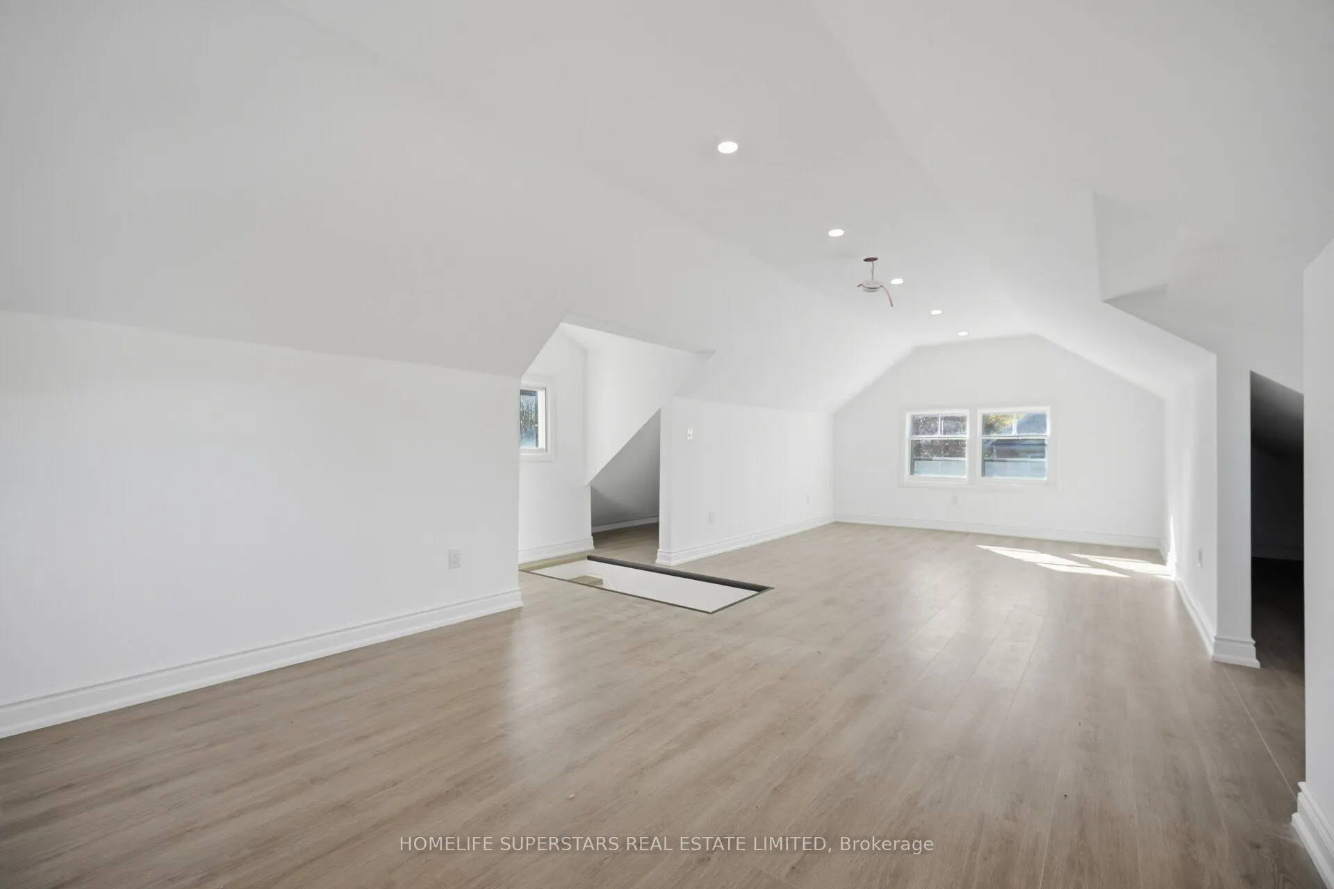 103 Arden Avenue