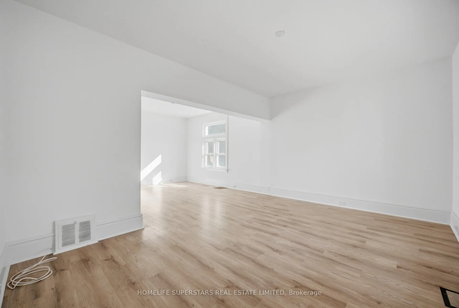 103 Arden Avenue