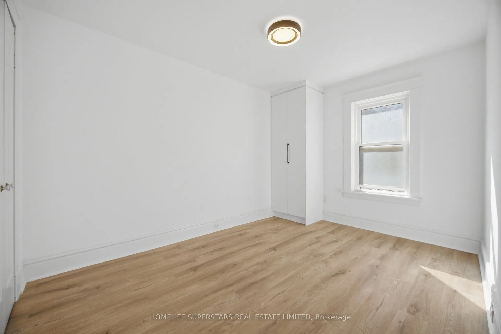 103 Arden Avenue