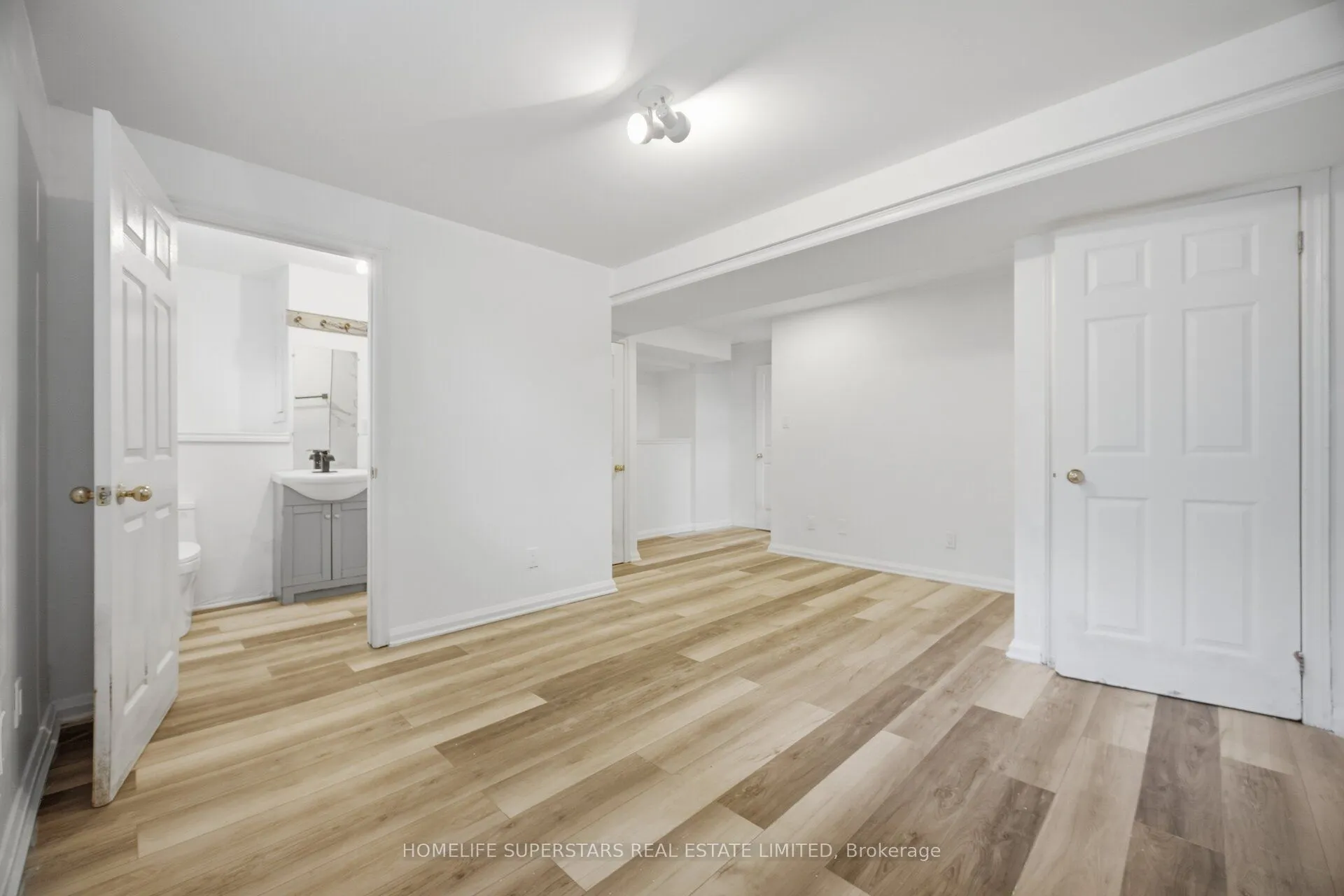 103 Arden Avenue
