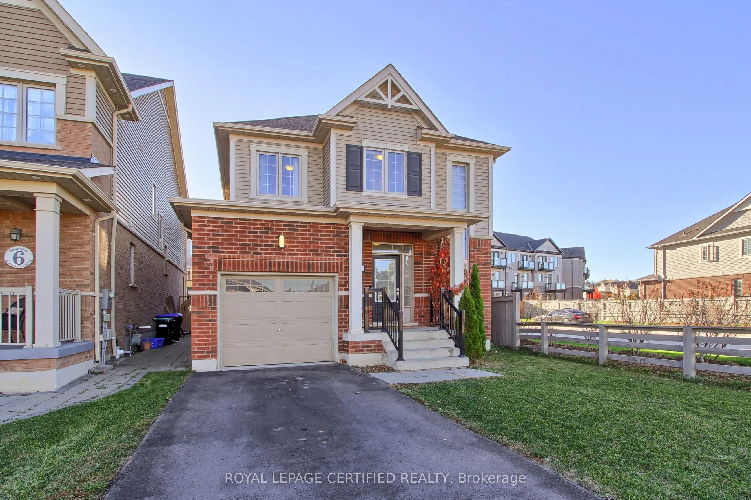 8 Martin Trail