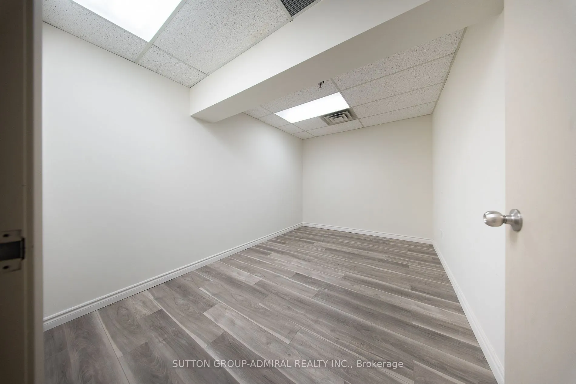 65 Woodstream Boulevard #16 - Upper Level