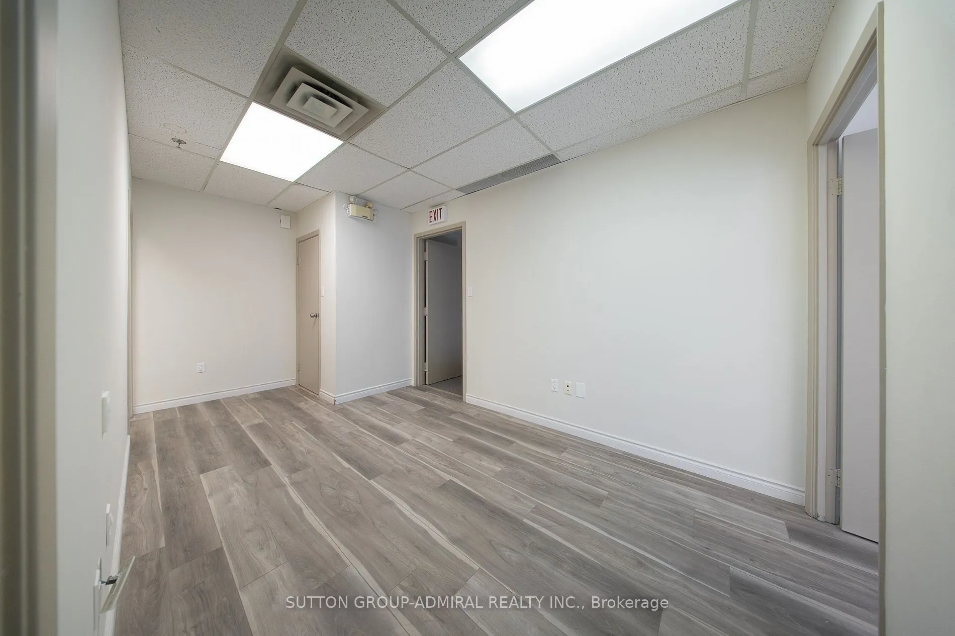 65 Woodstream Boulevard #16 - Upper Level