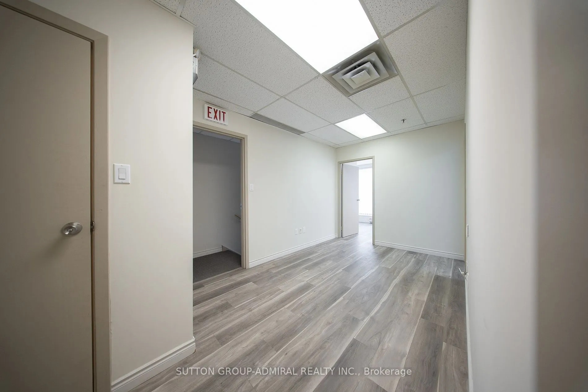 65 Woodstream Boulevard #16 - Upper Level