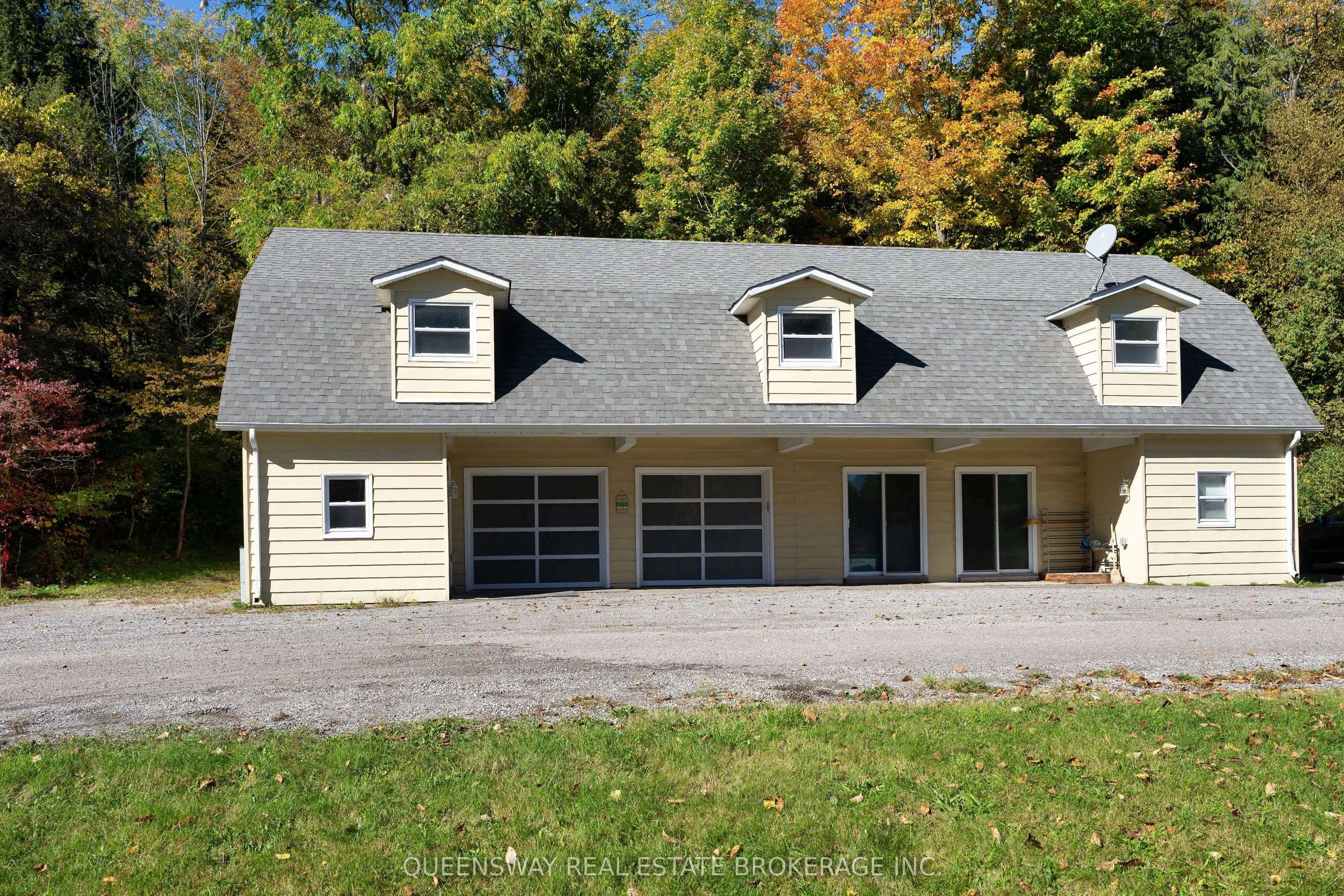 8388 Fifth Side Road
