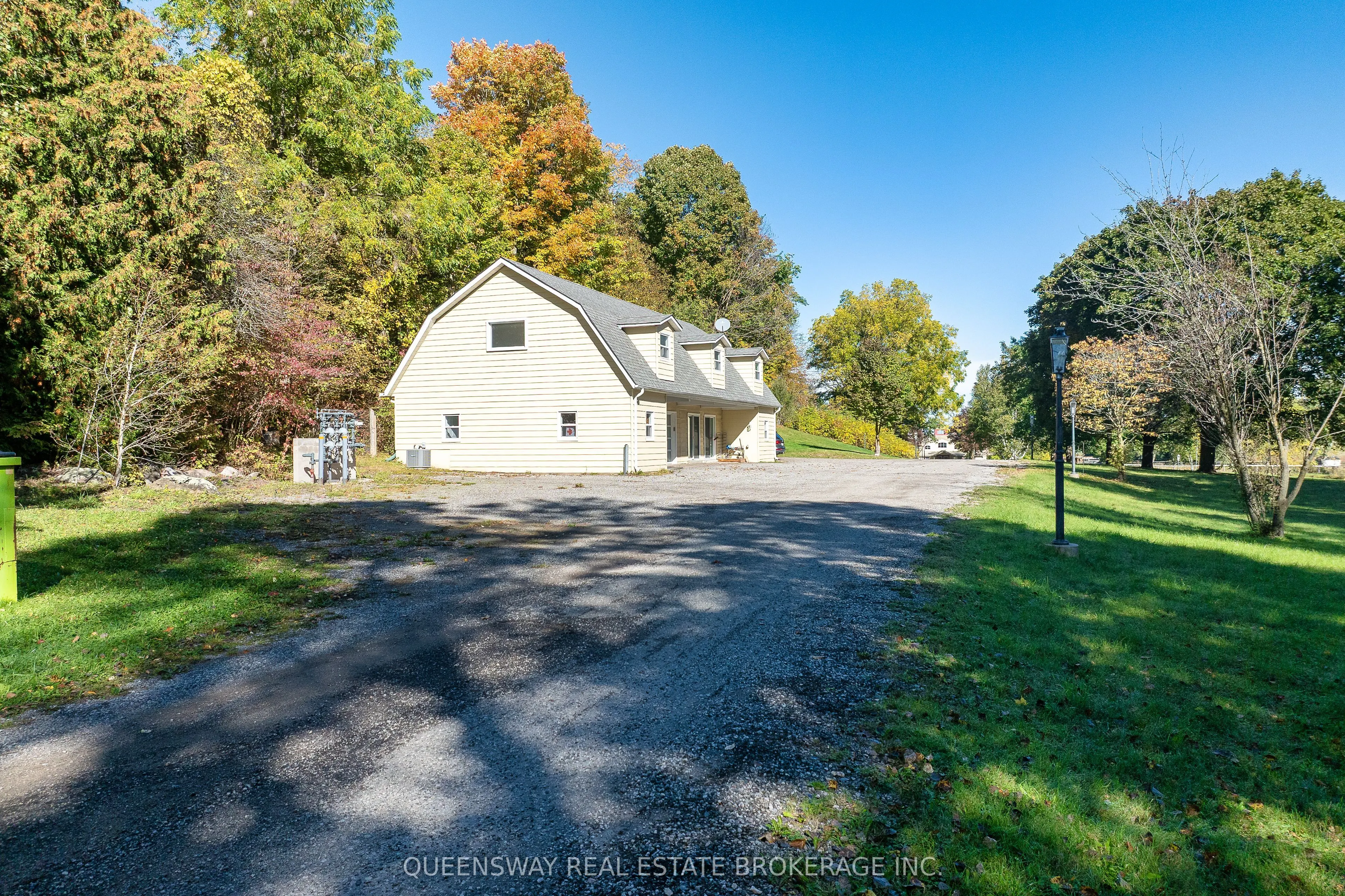 8388 Fifth Side Road