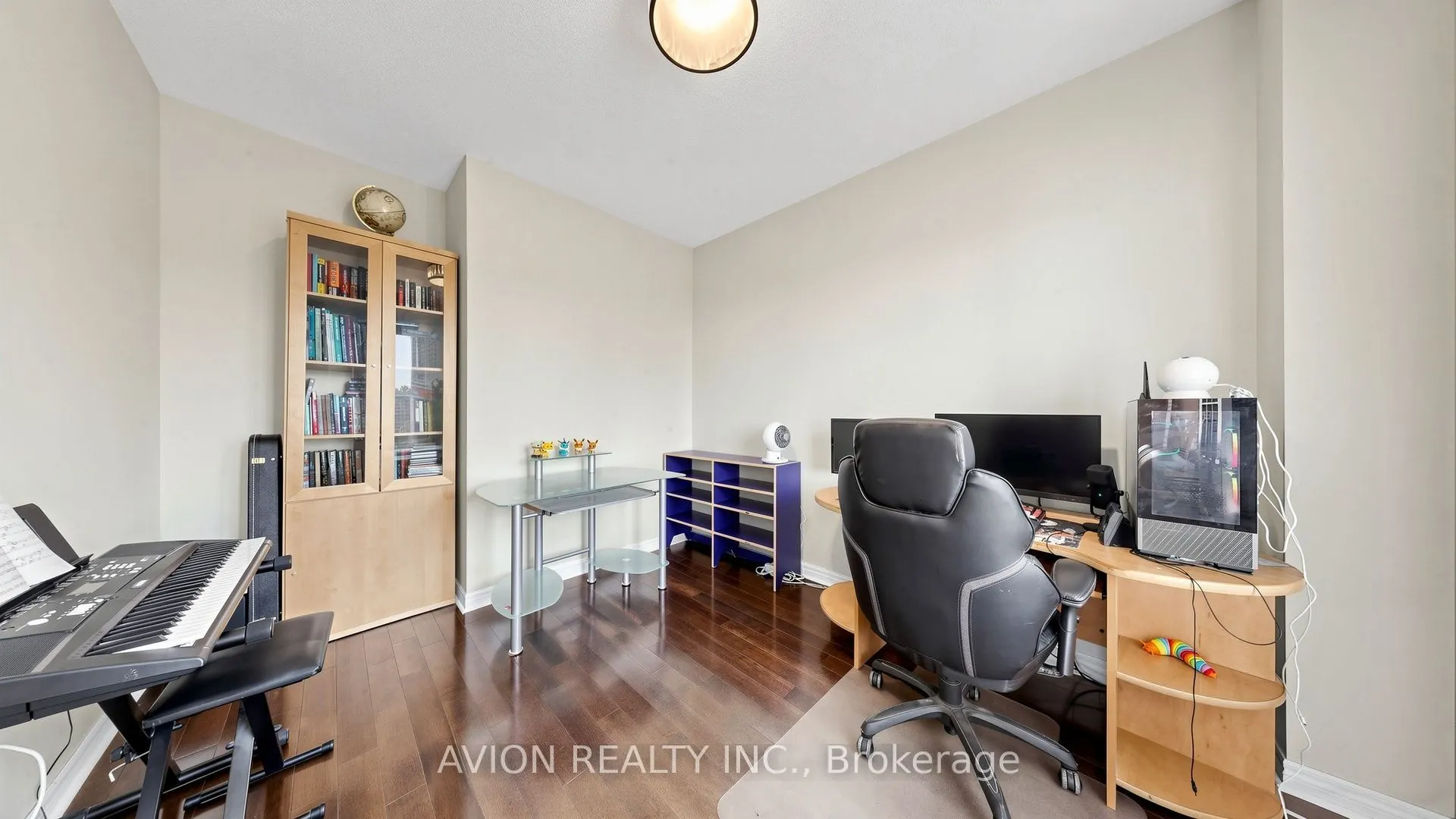 107 Alexander Lawrie Avenue