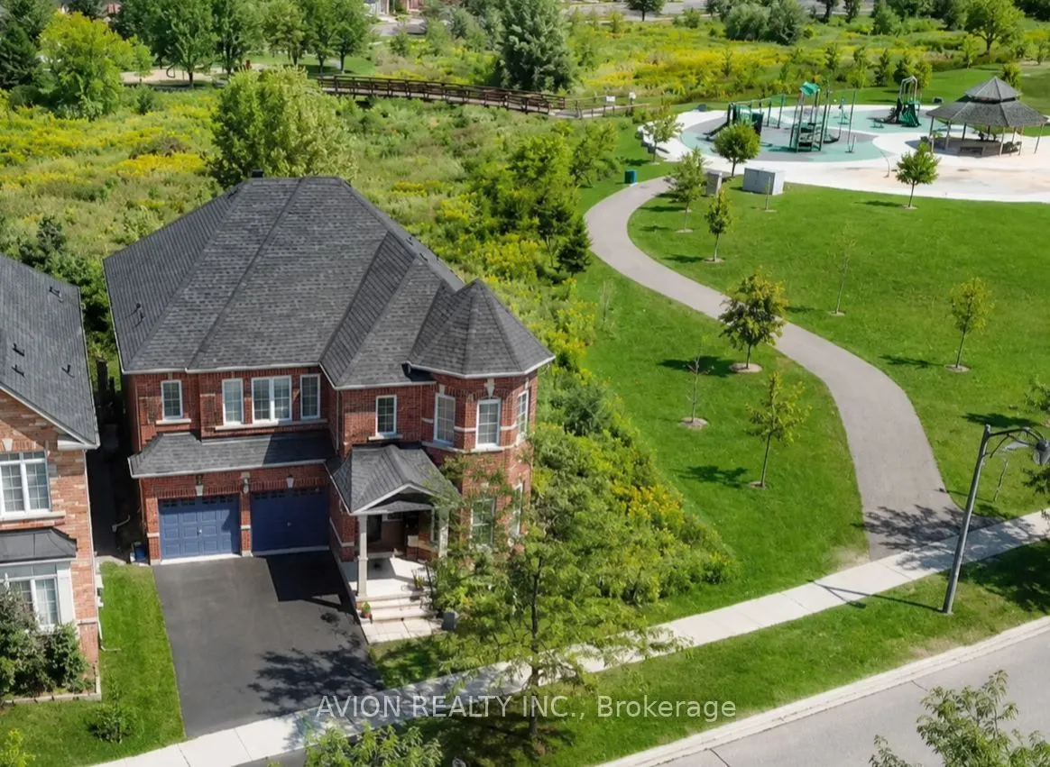 107 Alexander Lawrie Avenue