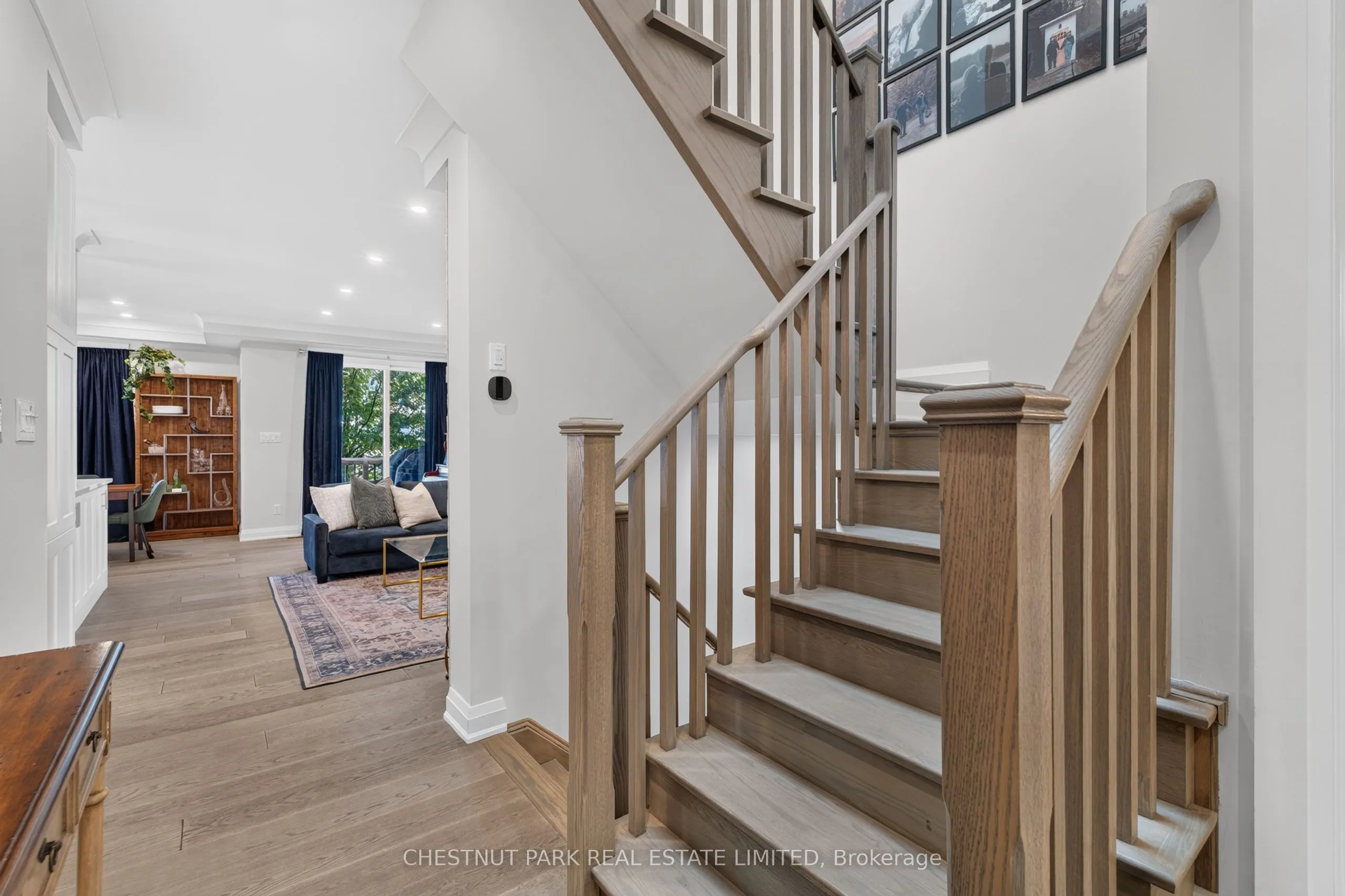 40 Lowther Avenue