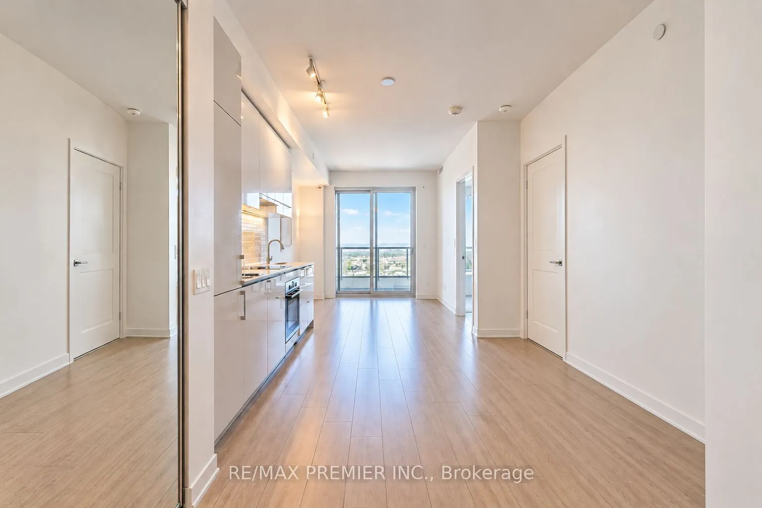 950 Portage Parkway #5901