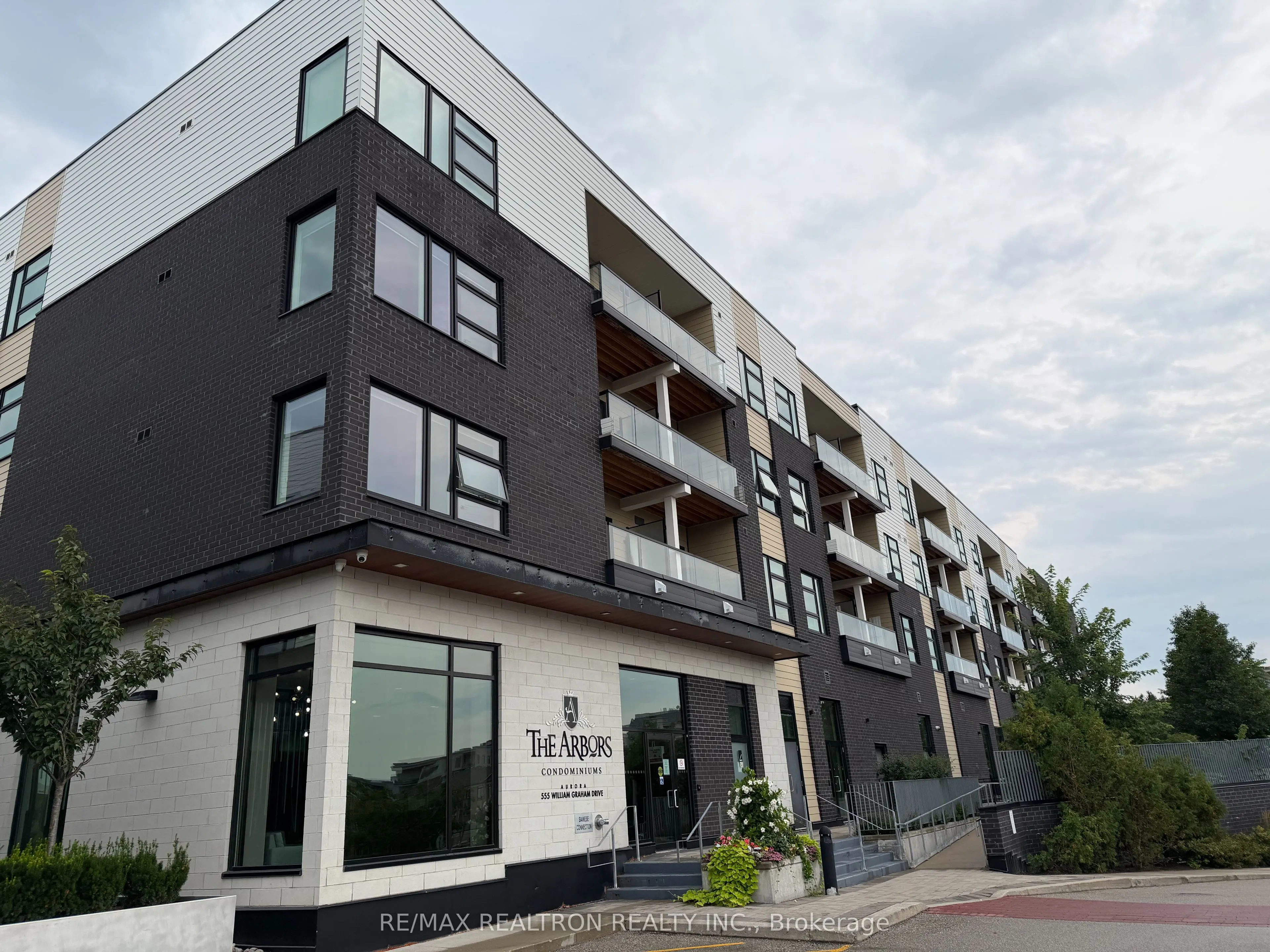 555 William Graham Drive #343