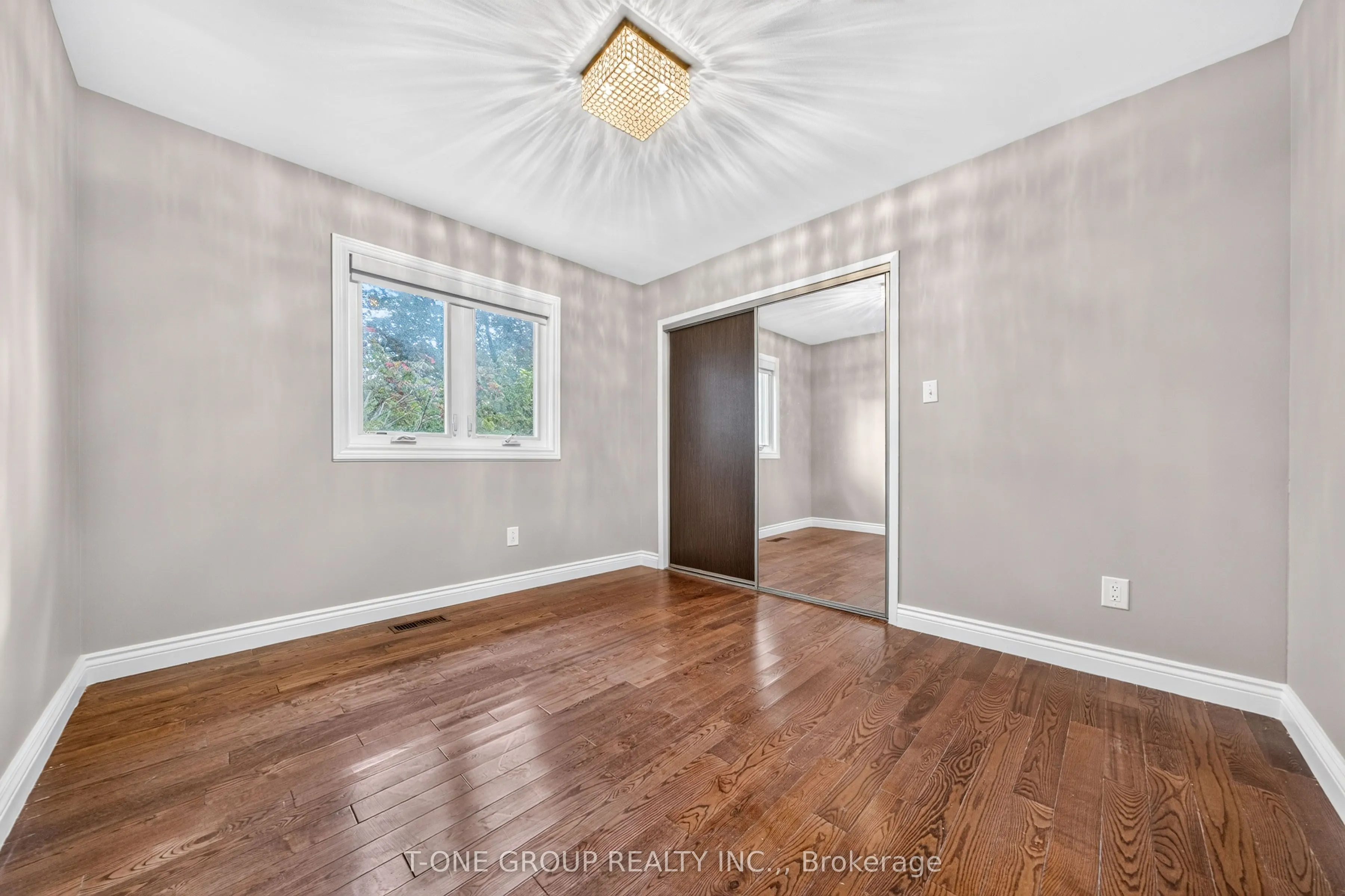 70 Hamilton Drive