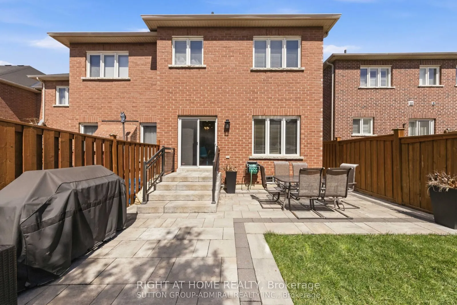 8 Napanee Street