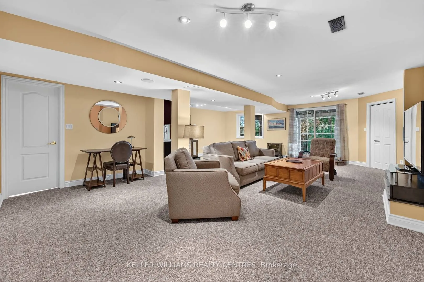 642 Tapestry Lane #35