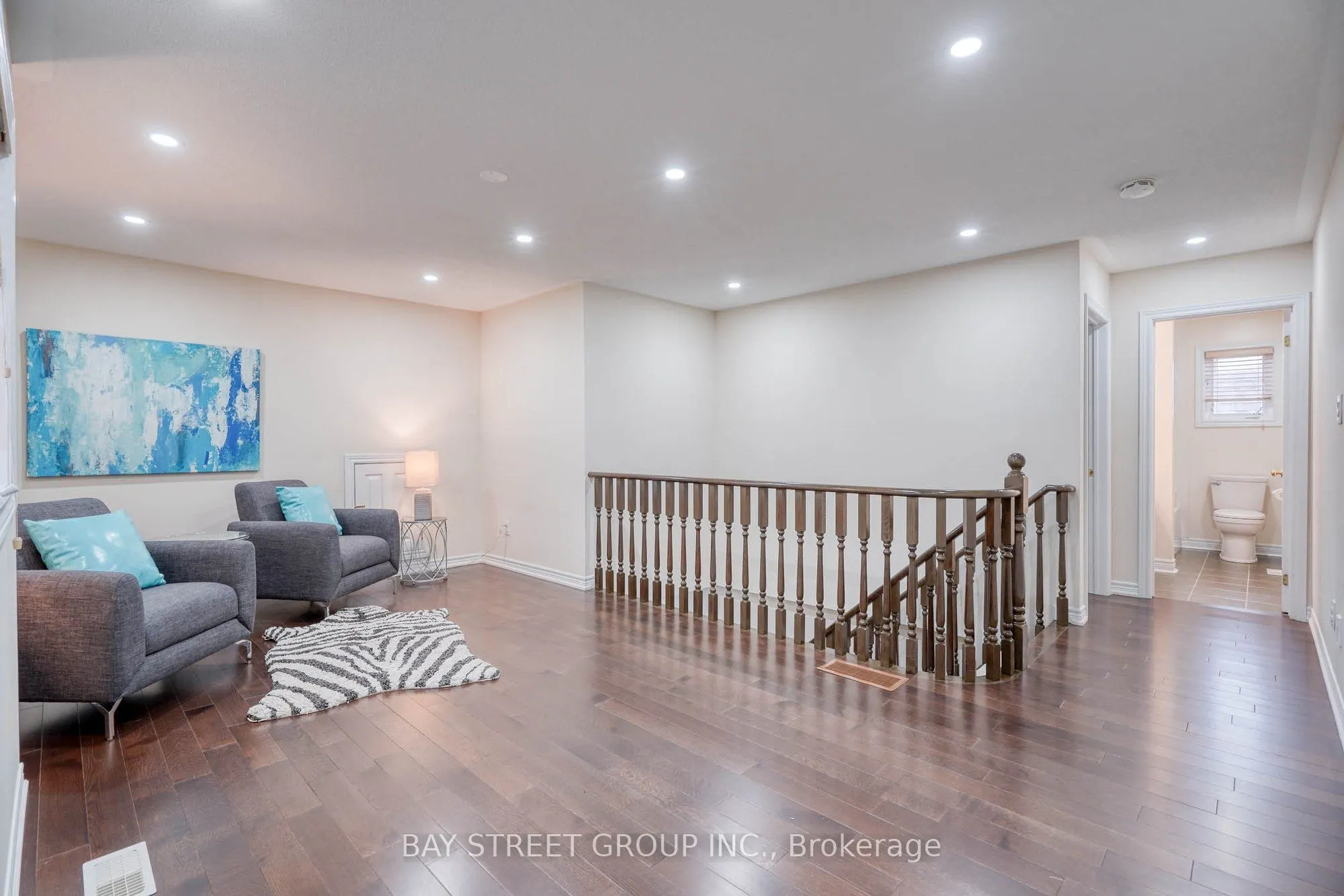 82 Prince Of Wales Drive
