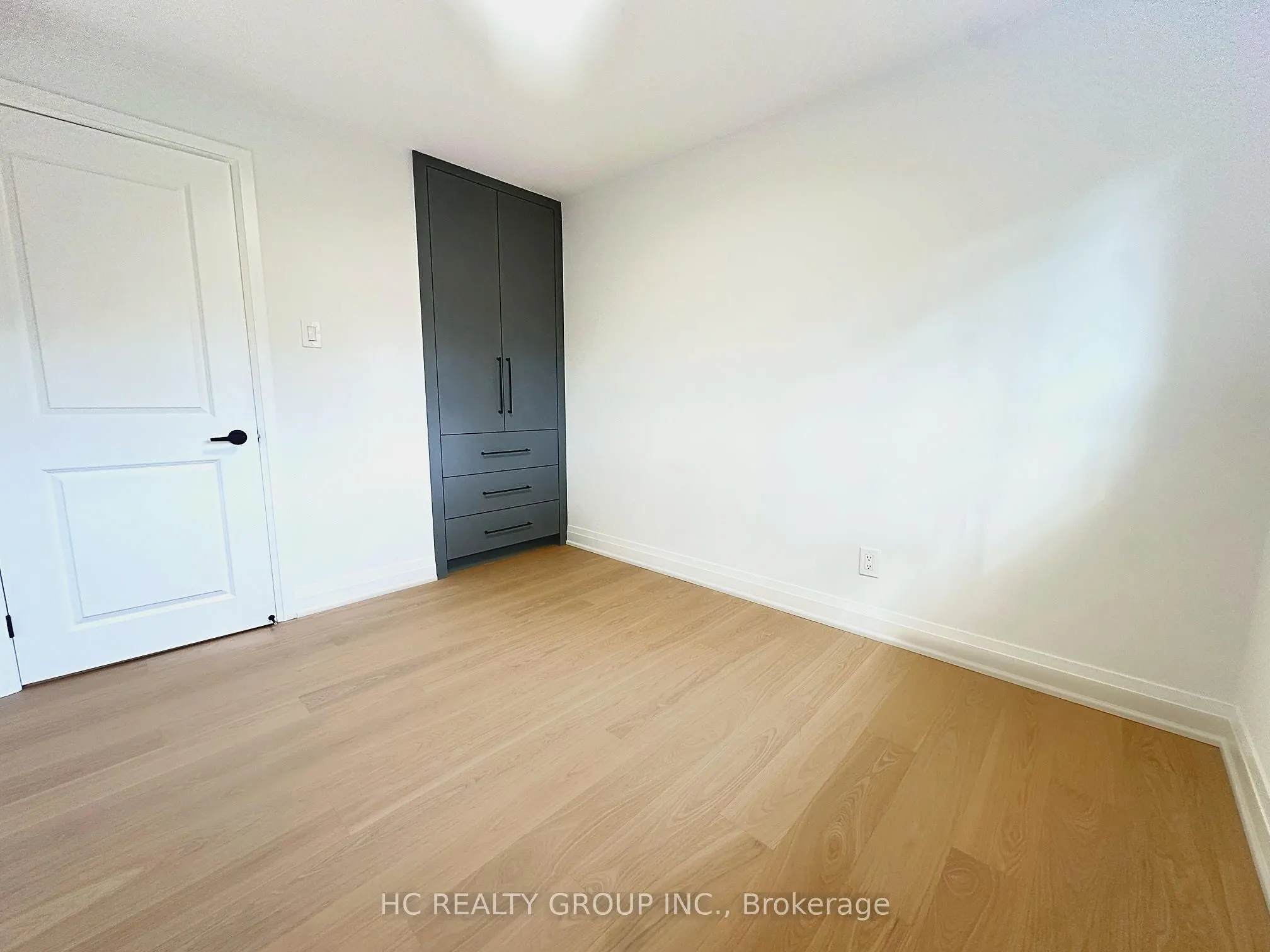 32 Sciberras Road