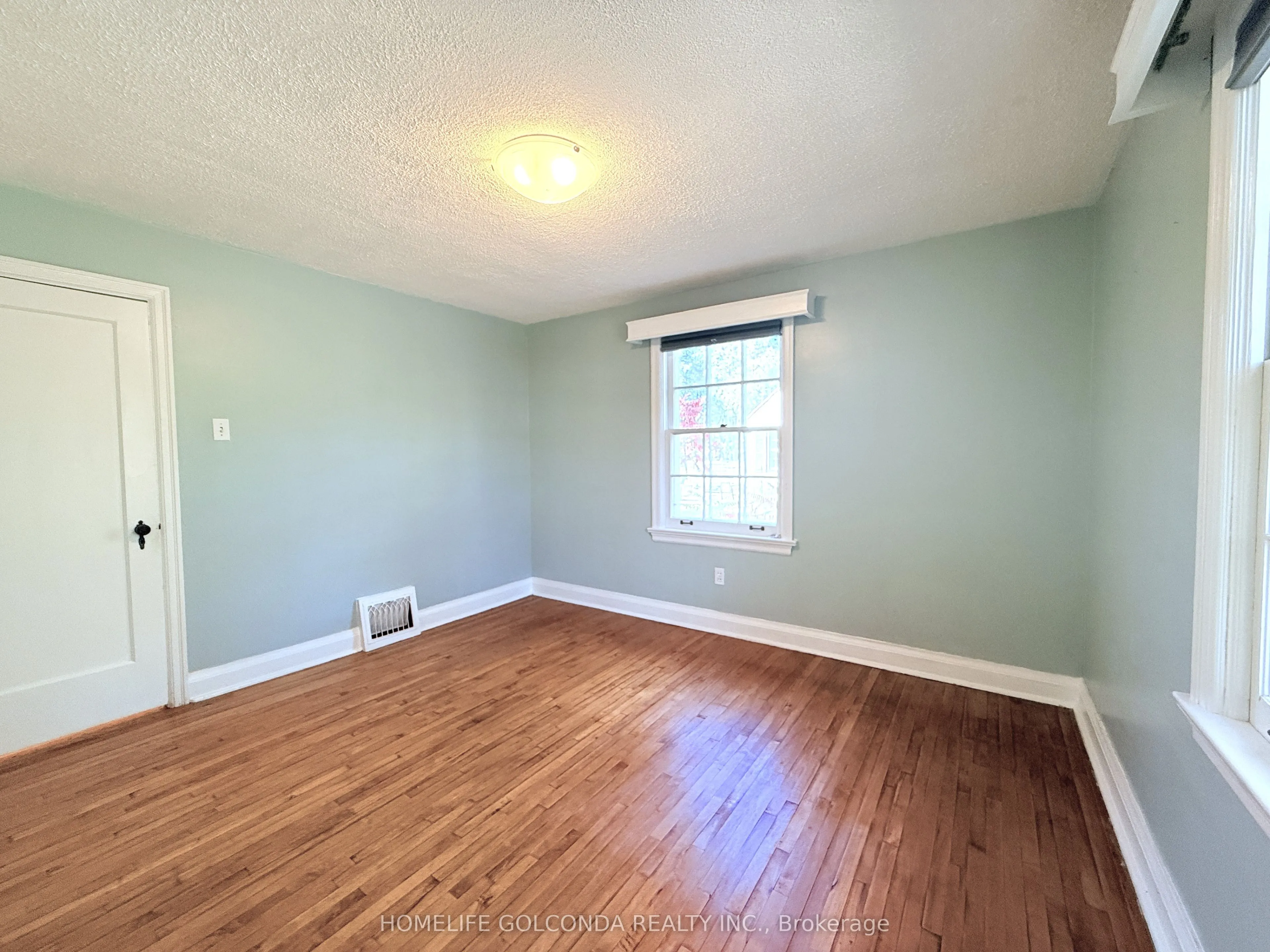 84 Main Unionville Street