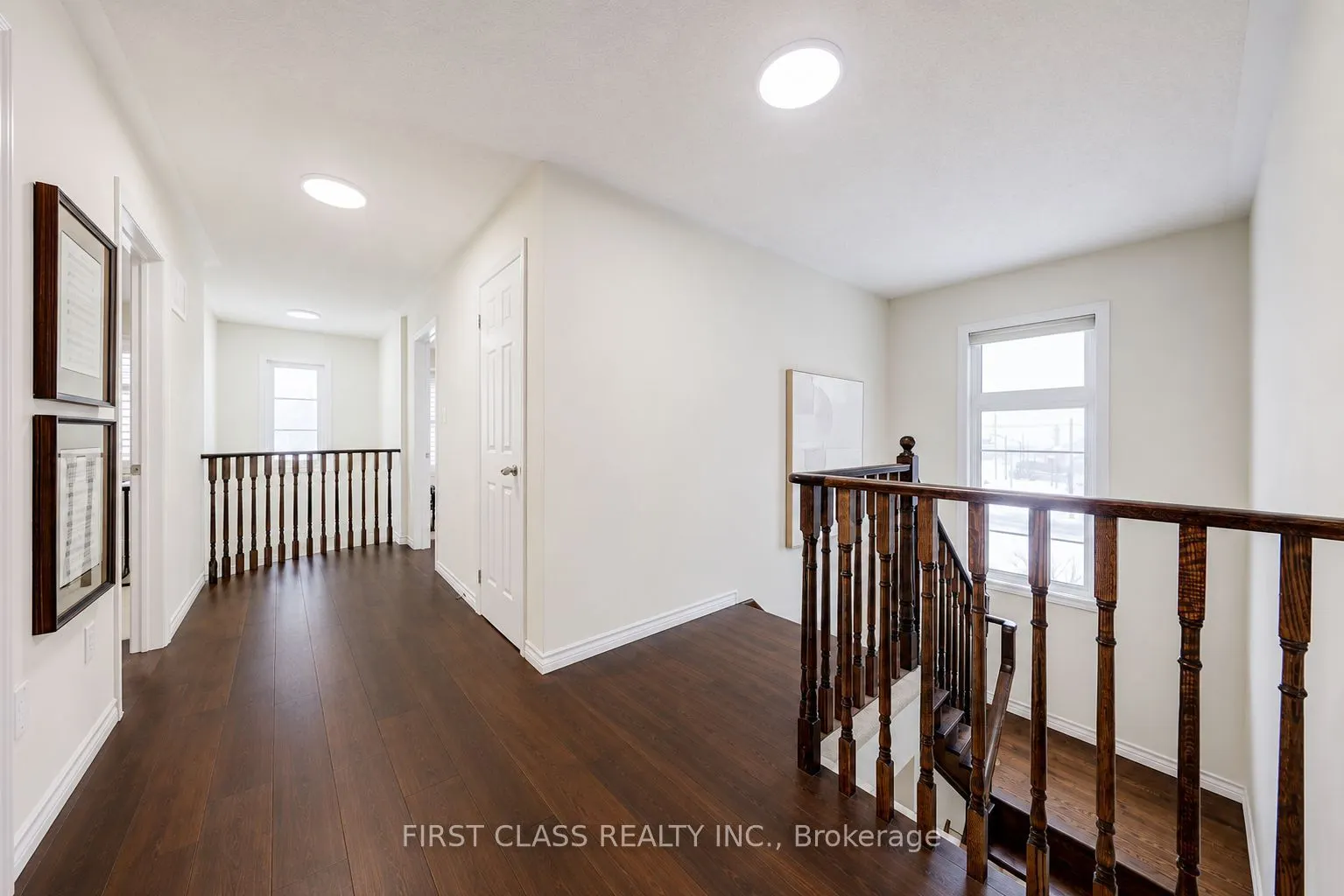 2 James Parrott Avenue
