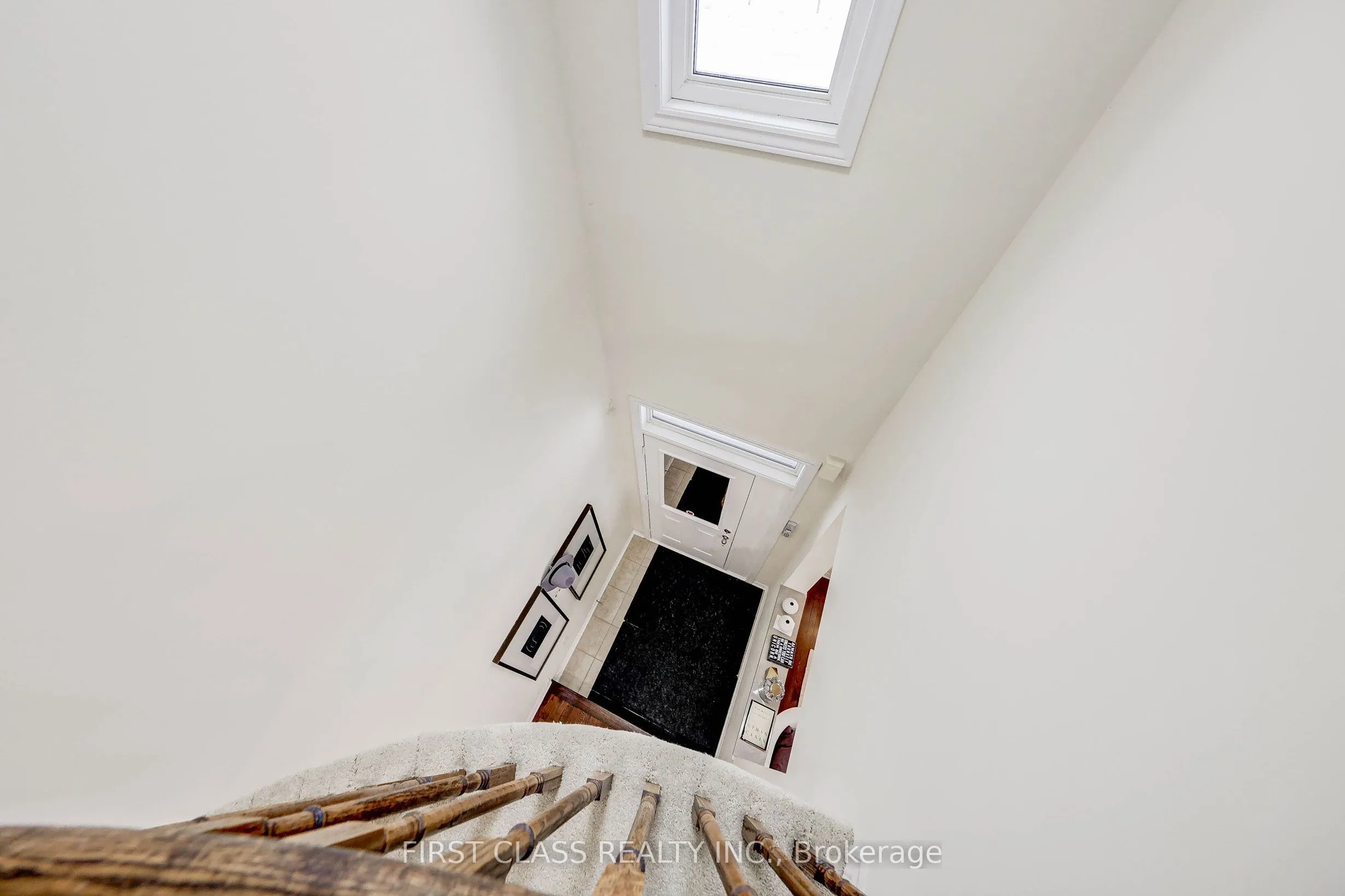 2 James Parrott Avenue
