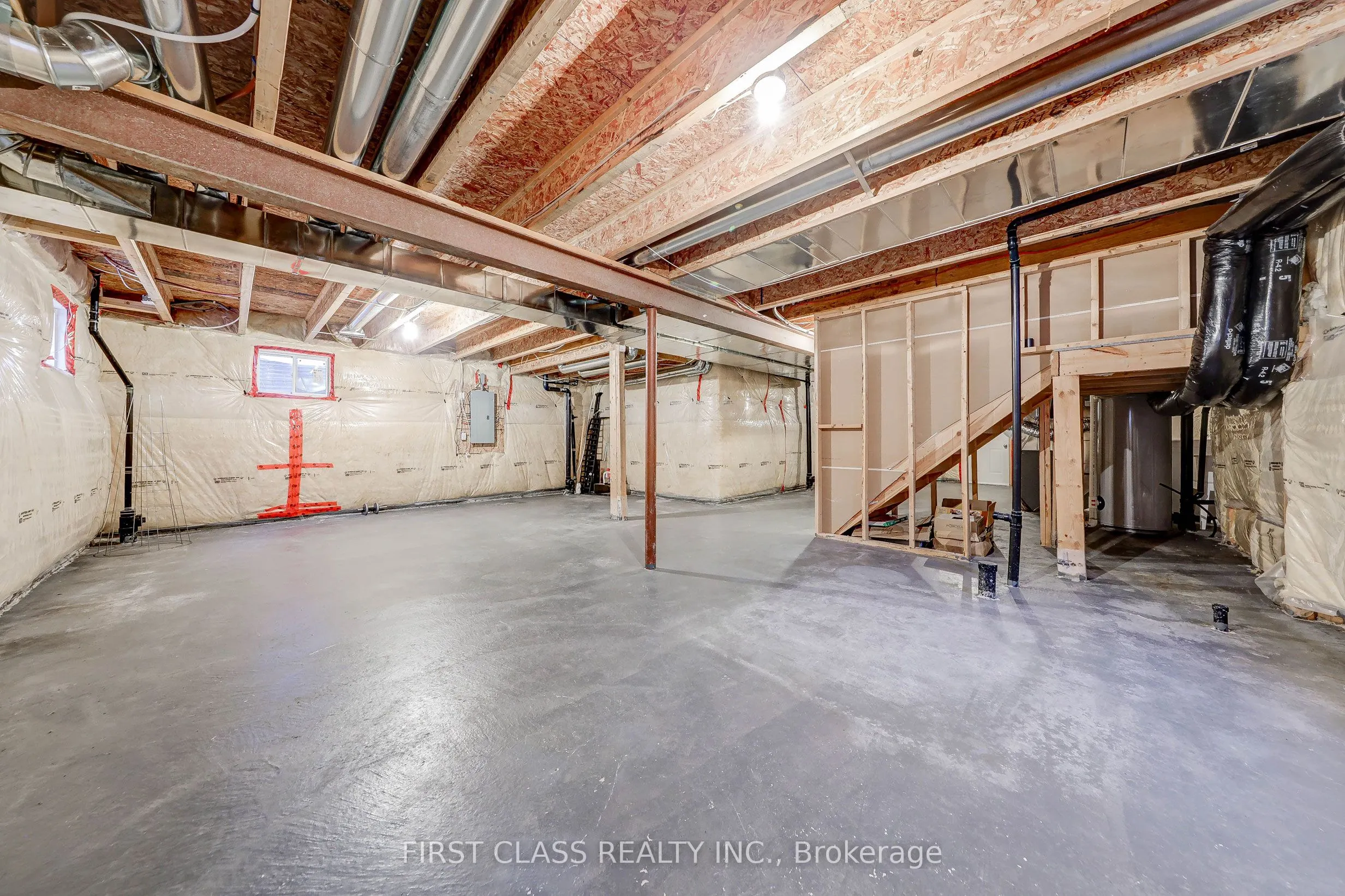 2 James Parrott Avenue
